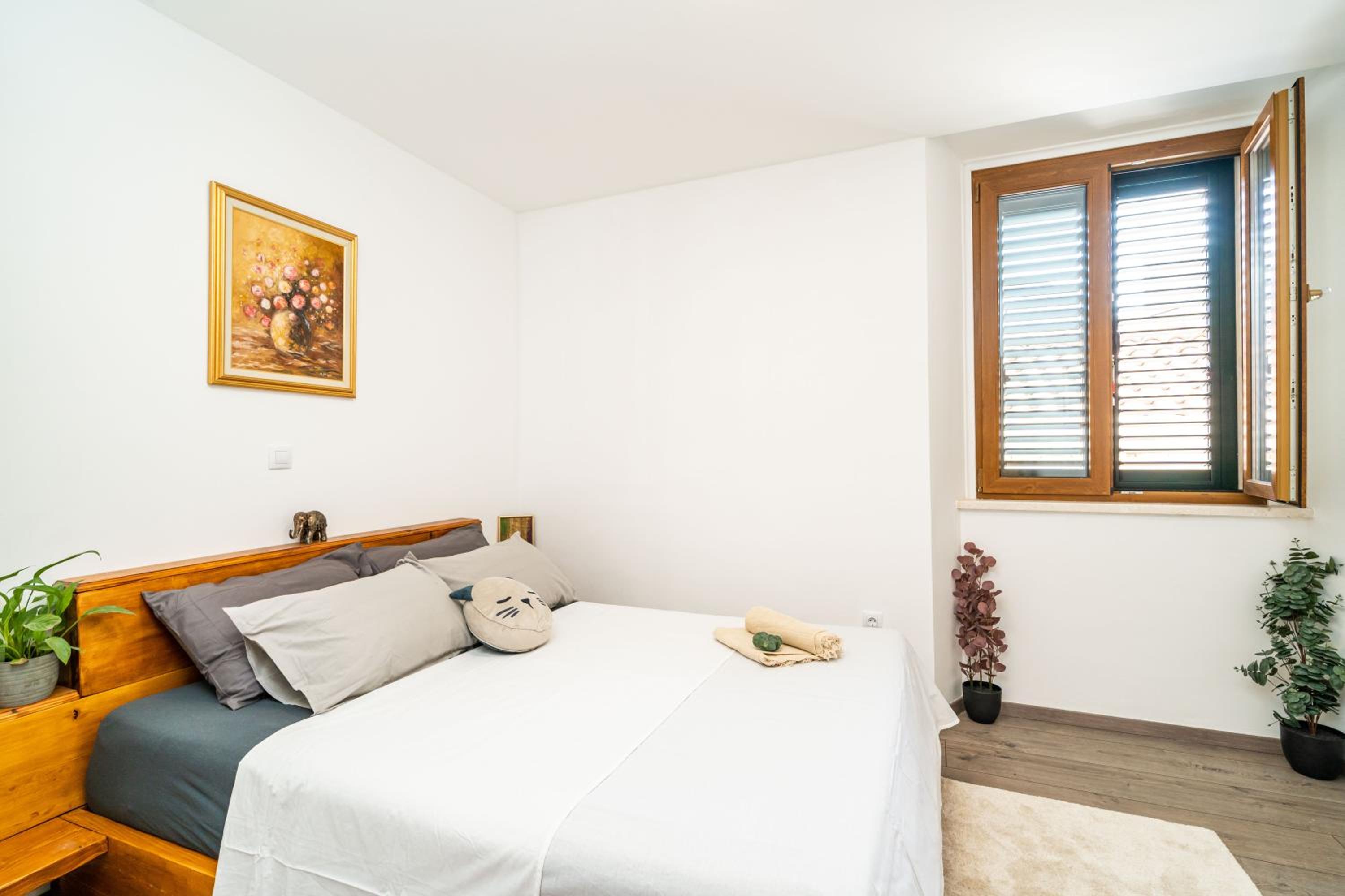 Stone oasis Vito