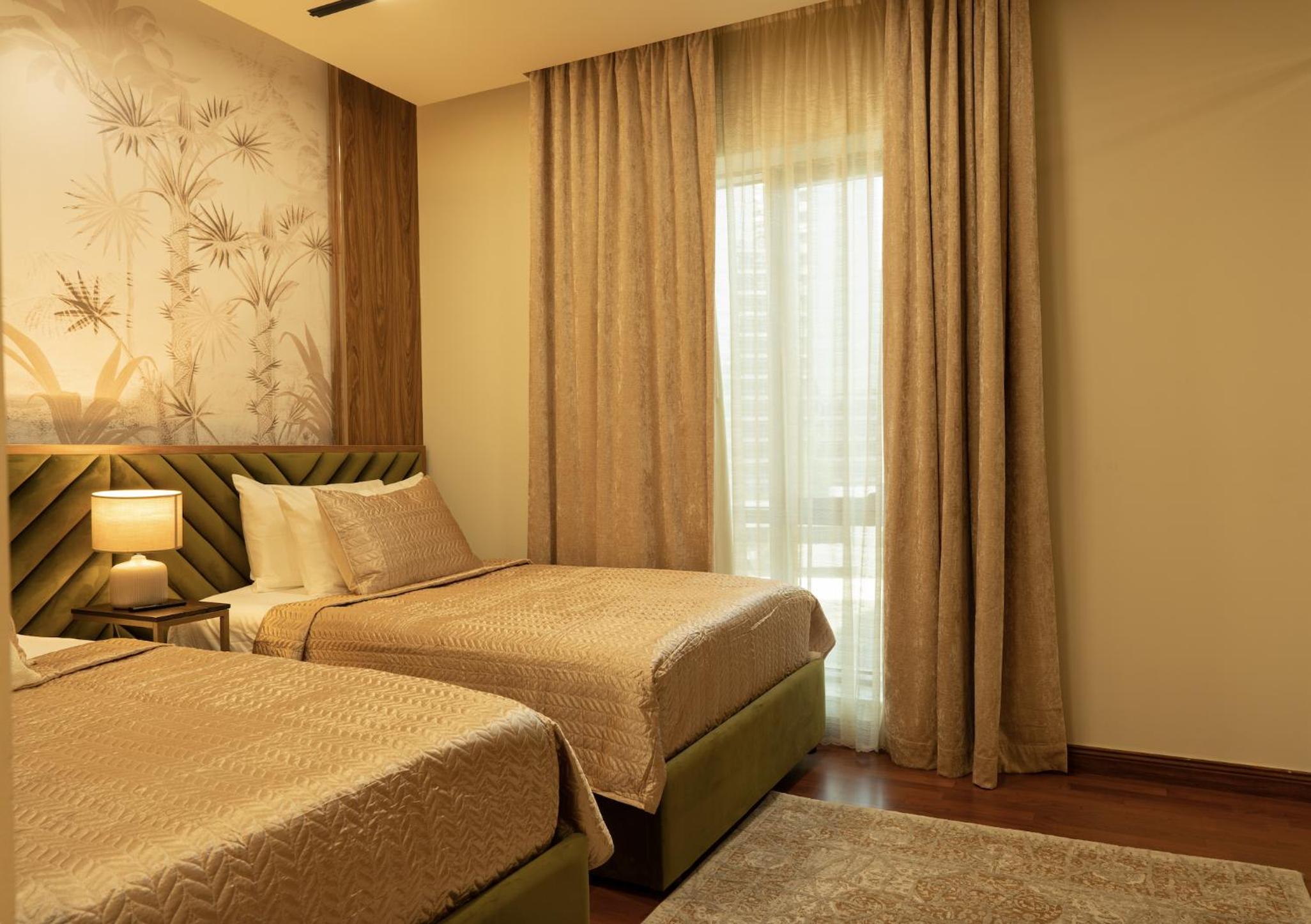 Luxury 3 BR - Direct View to Burj Khalifa