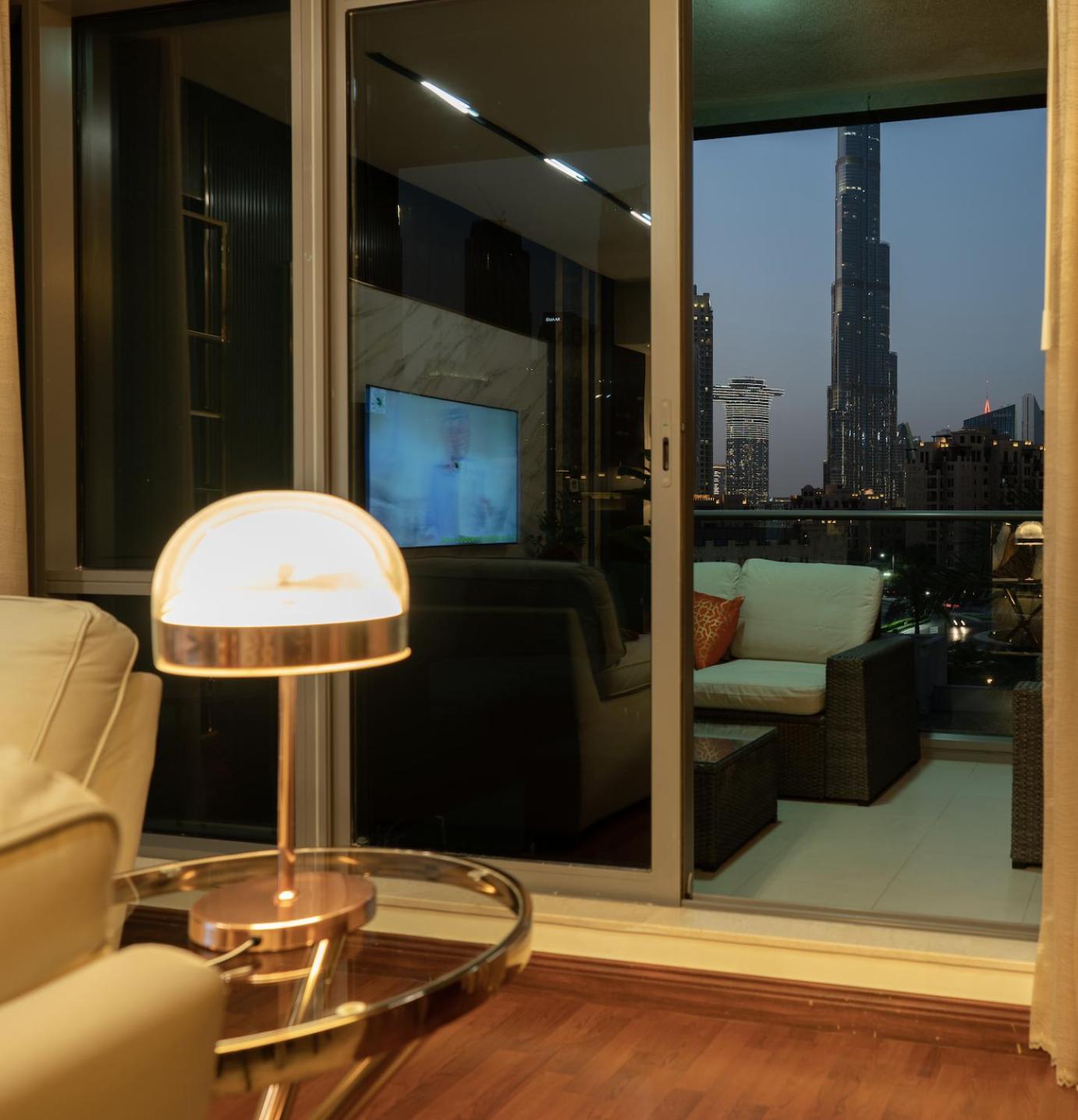 Luxury 3 BR - Direct View to Burj Khalifa