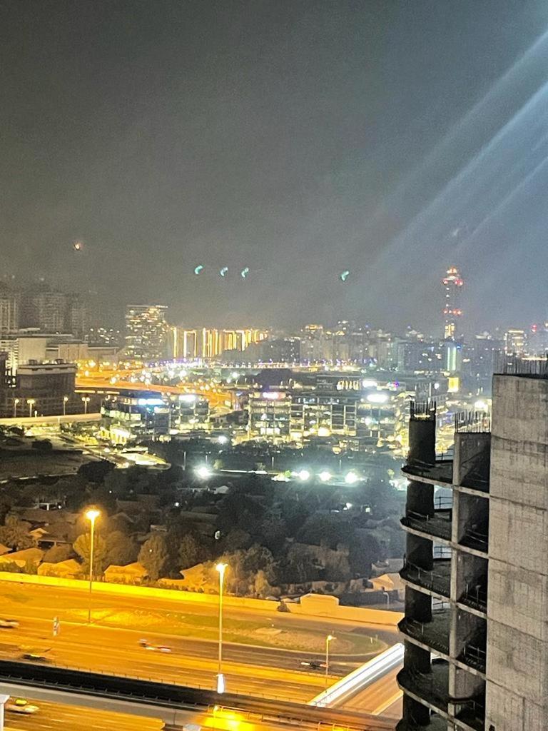 Dxb backpackers executive