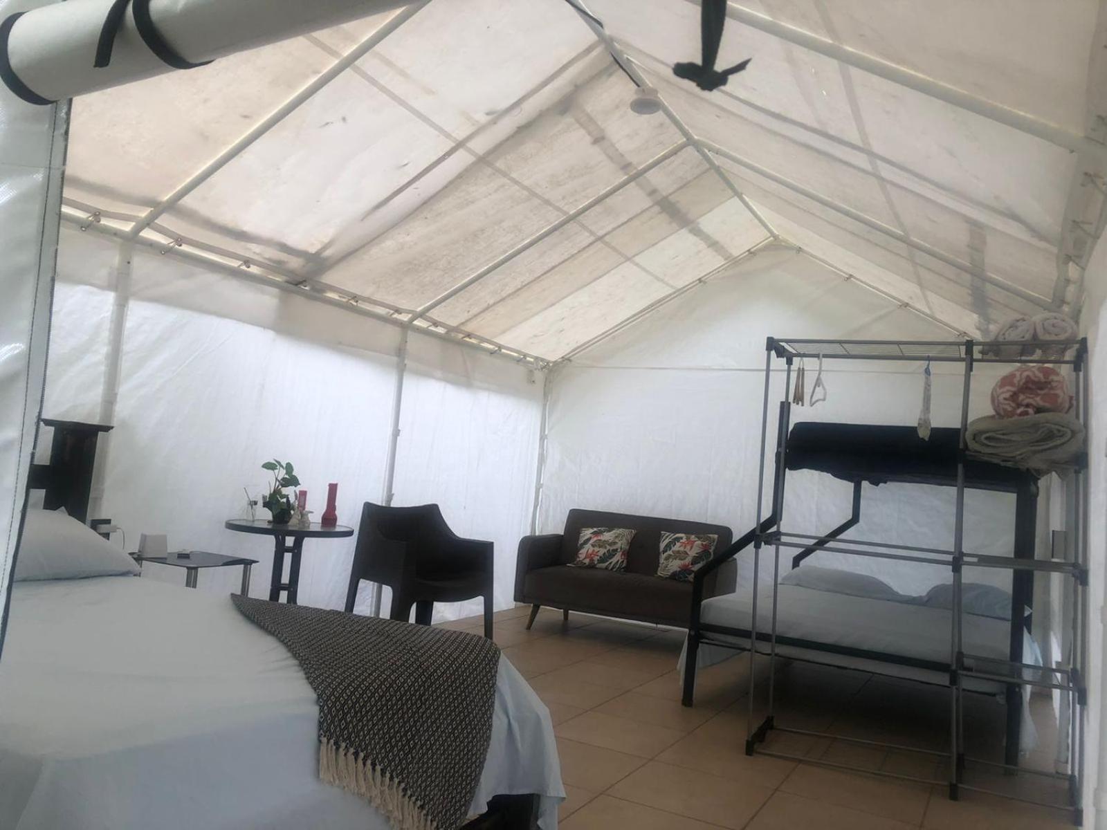 Glamping Rio Celeste Heliconia