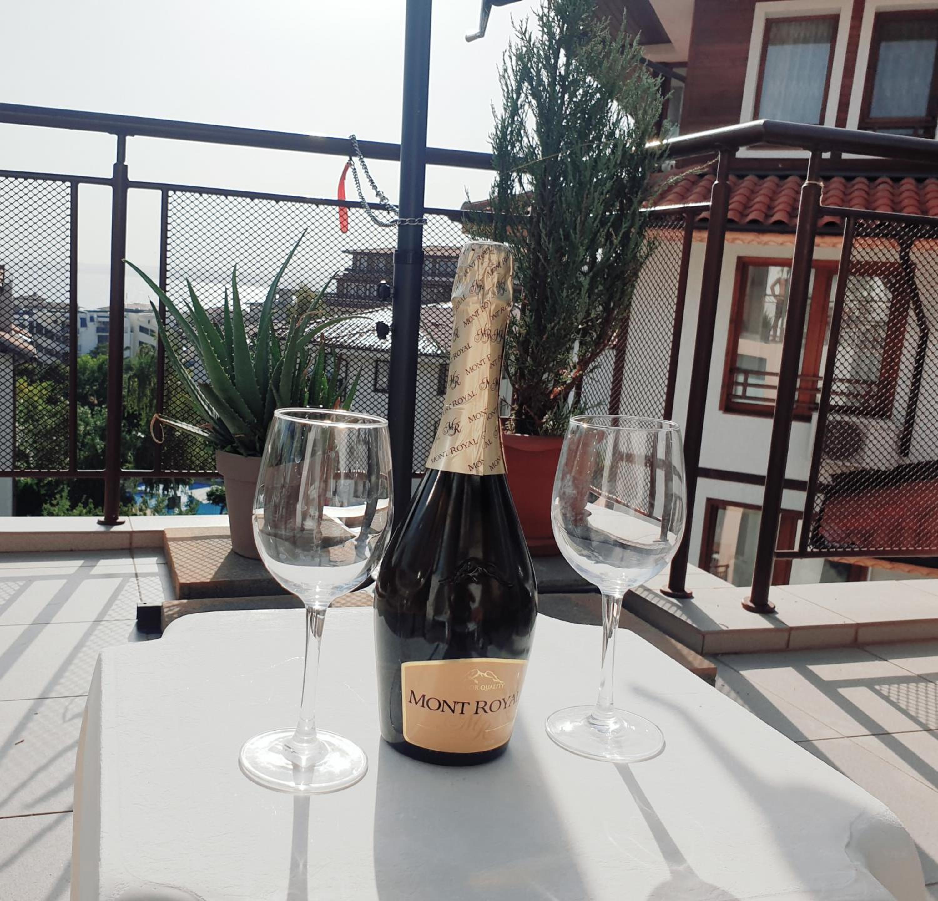 La terrace Sea view