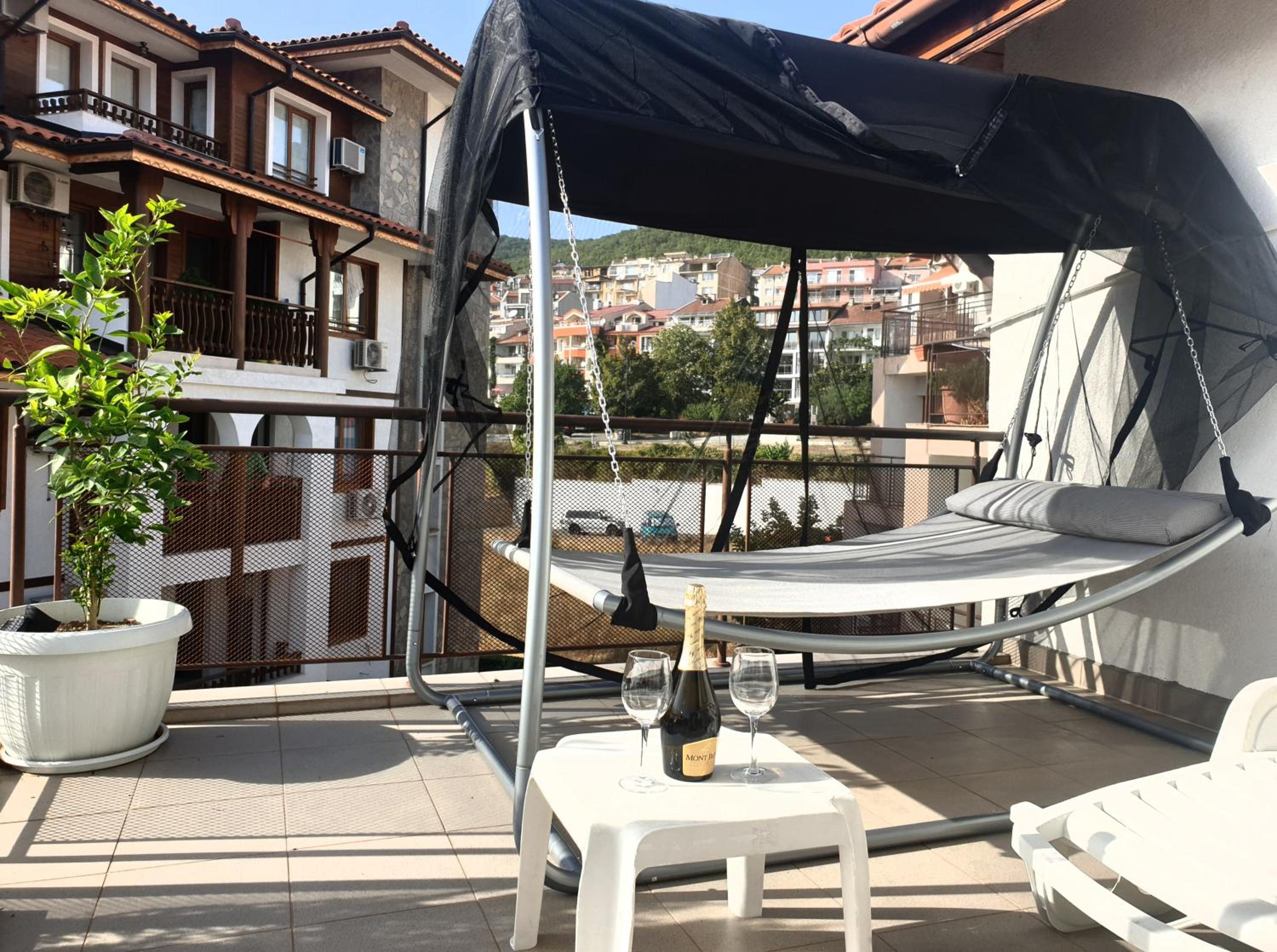 La terrace Sea view