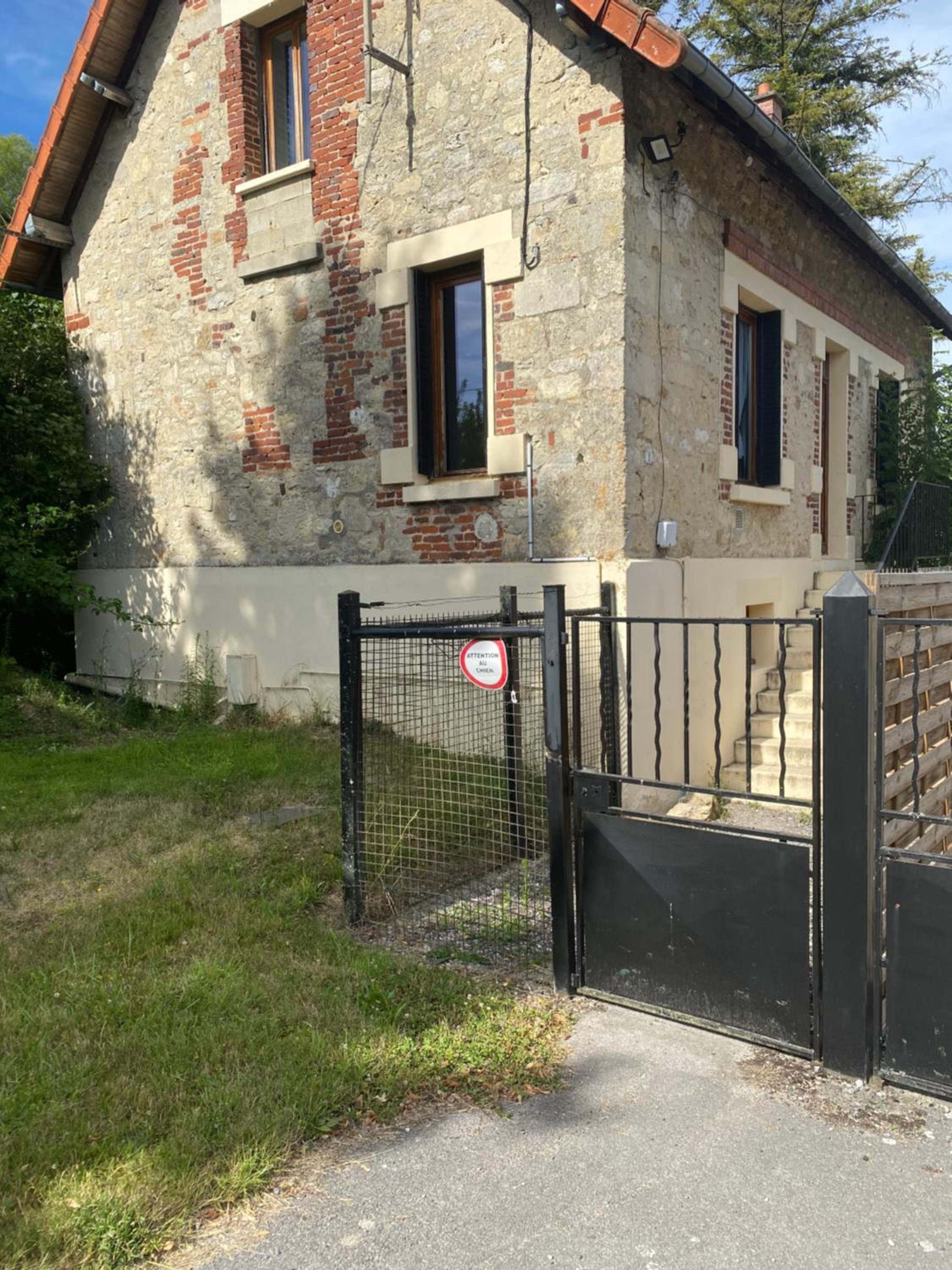Photo 8