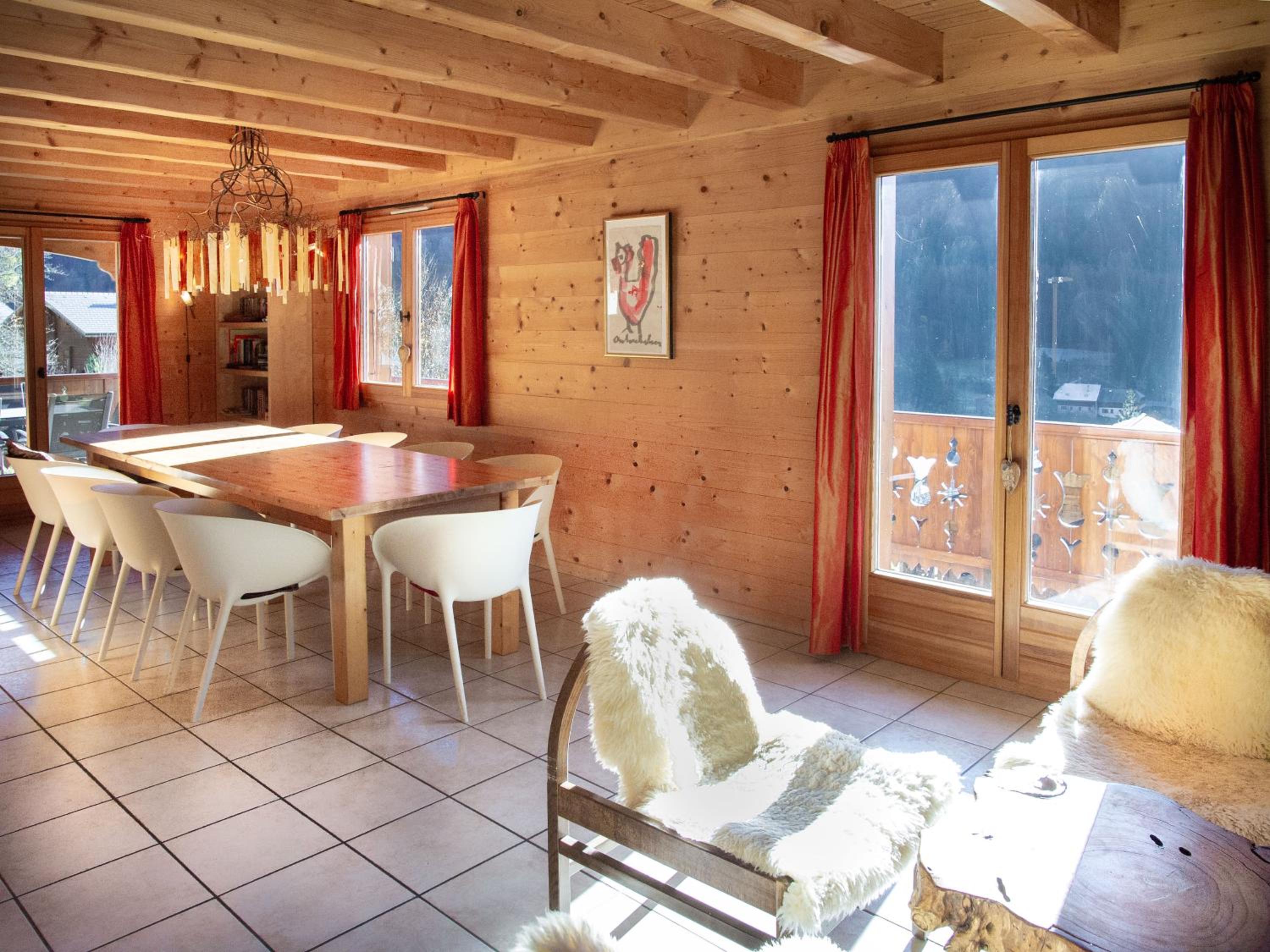 Chalet La Rose view 5