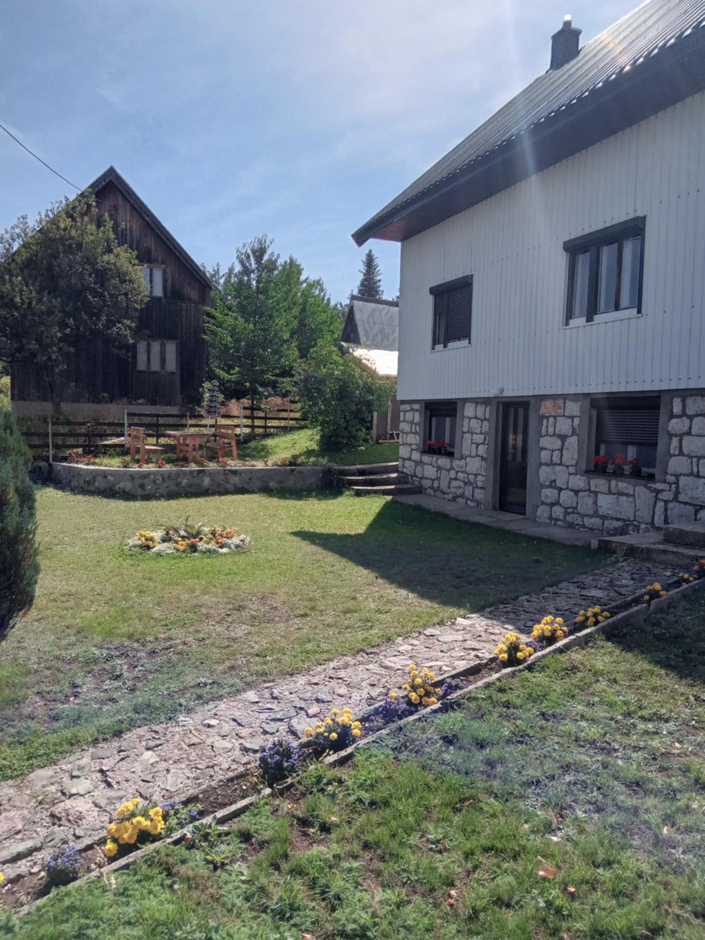 Photo 15