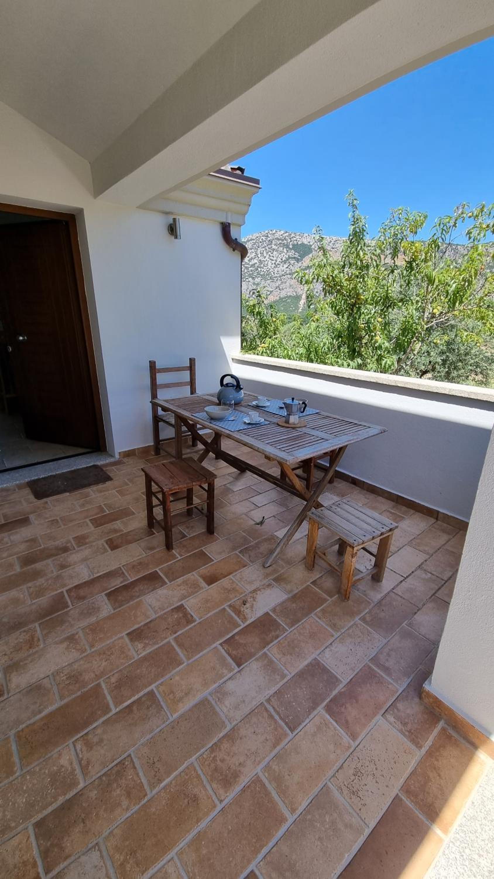 Villa Biriculi view 5