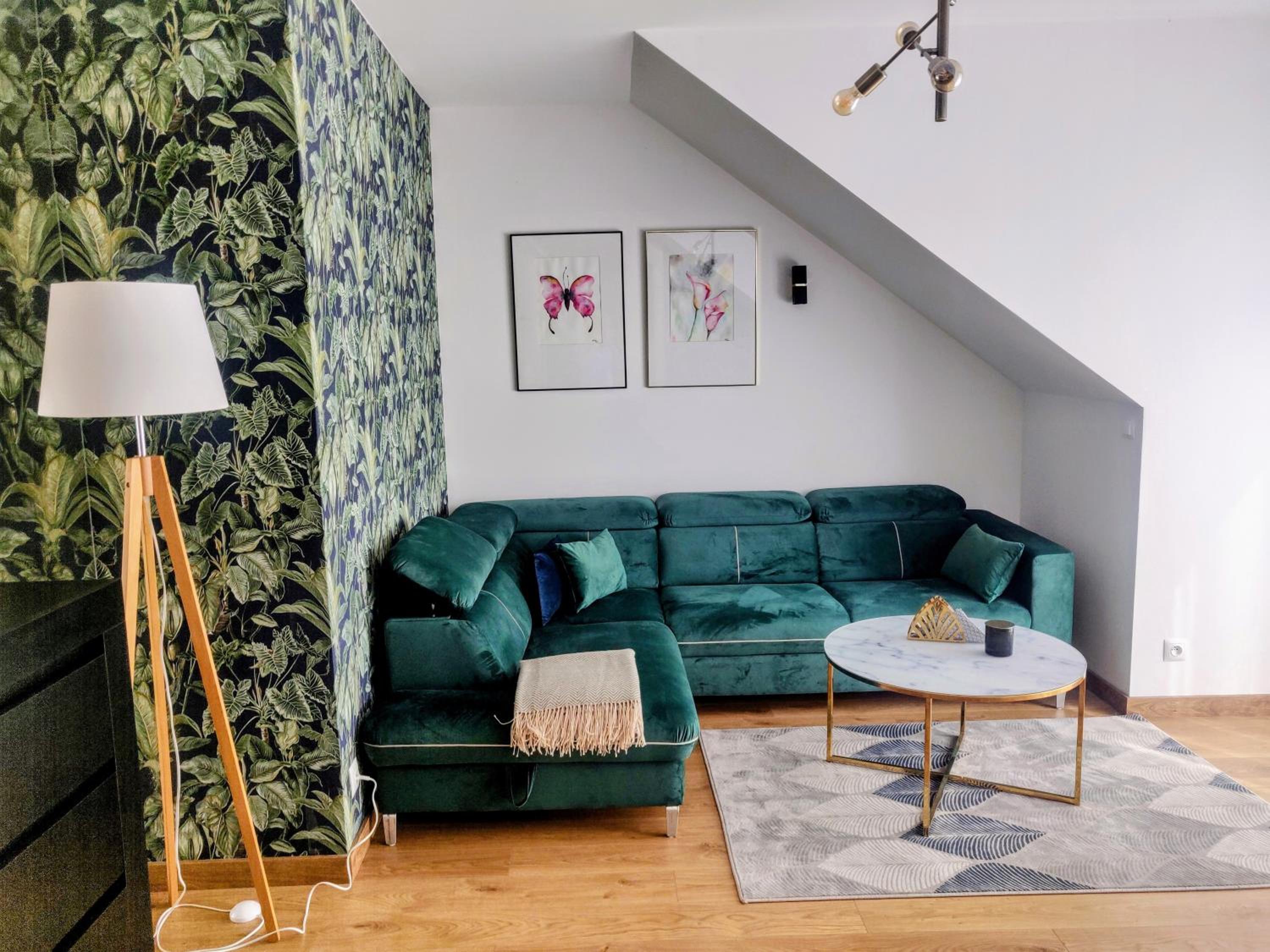Zielony apartament z widokiem na jezioro