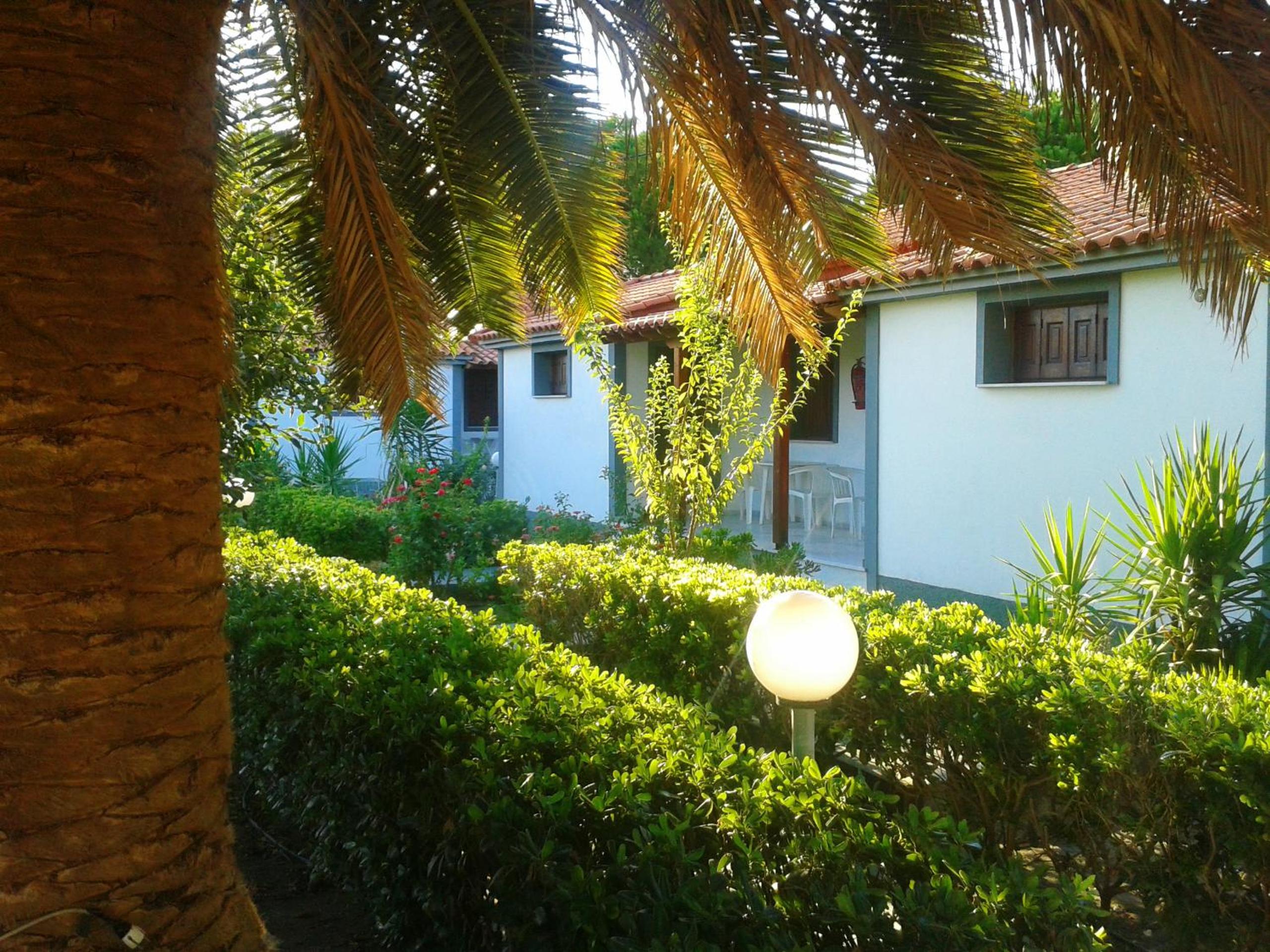 Vicky Studios and Apartments