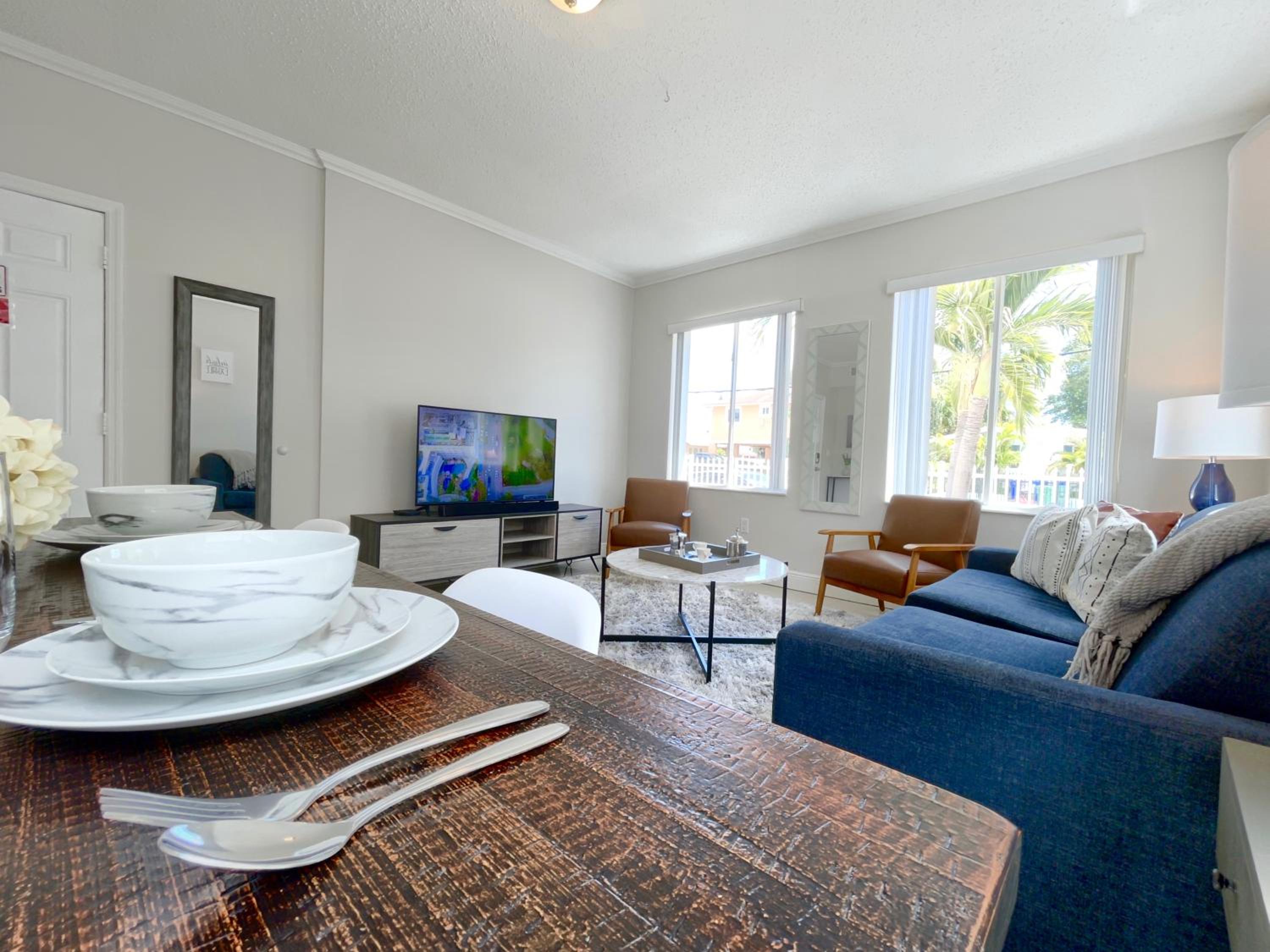 Marlins Park Suites - Apartment 1 - Calle Ocho Suite