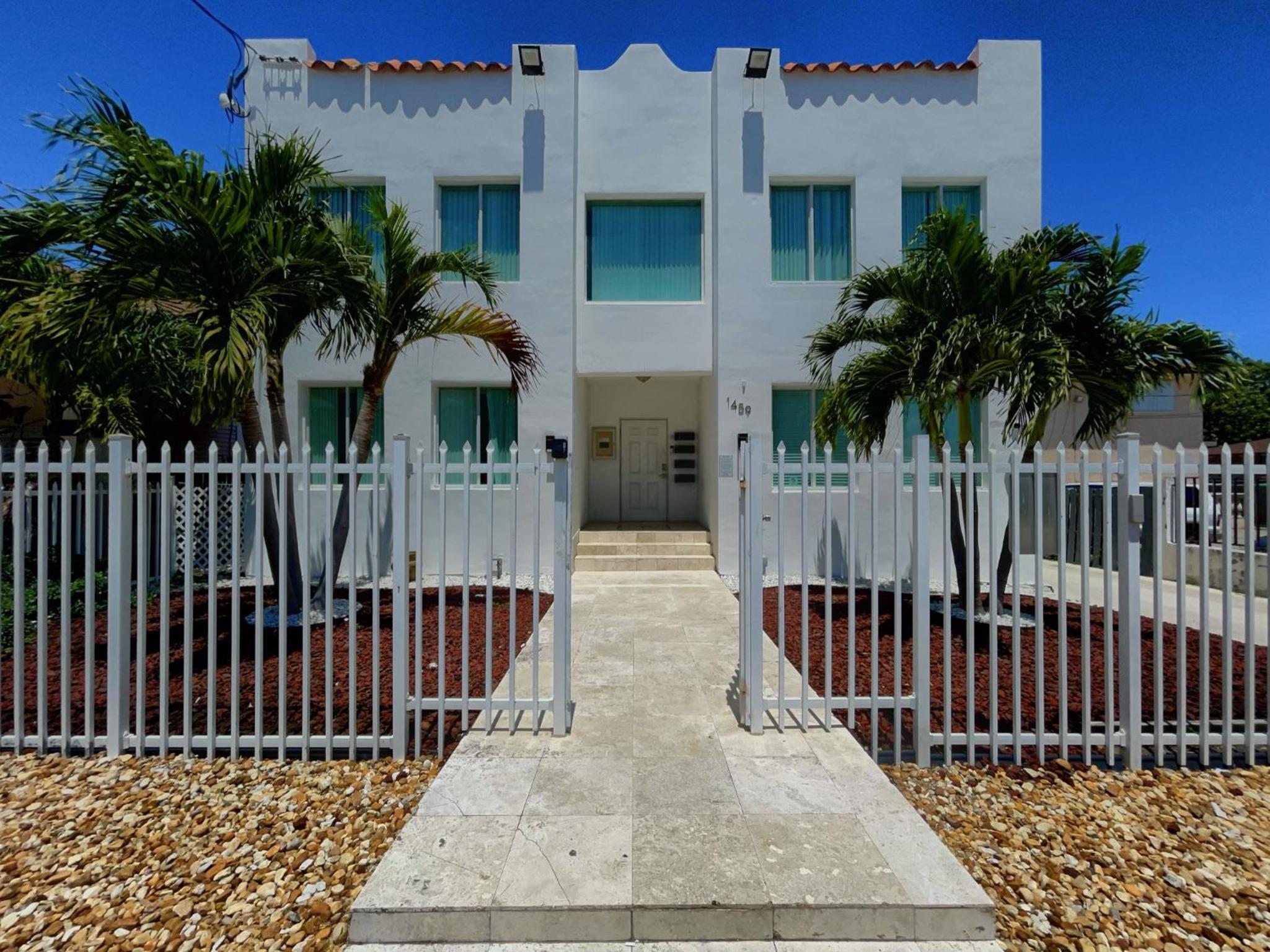 Marlins Park Suites - Apartment 1 - Calle Ocho Suite