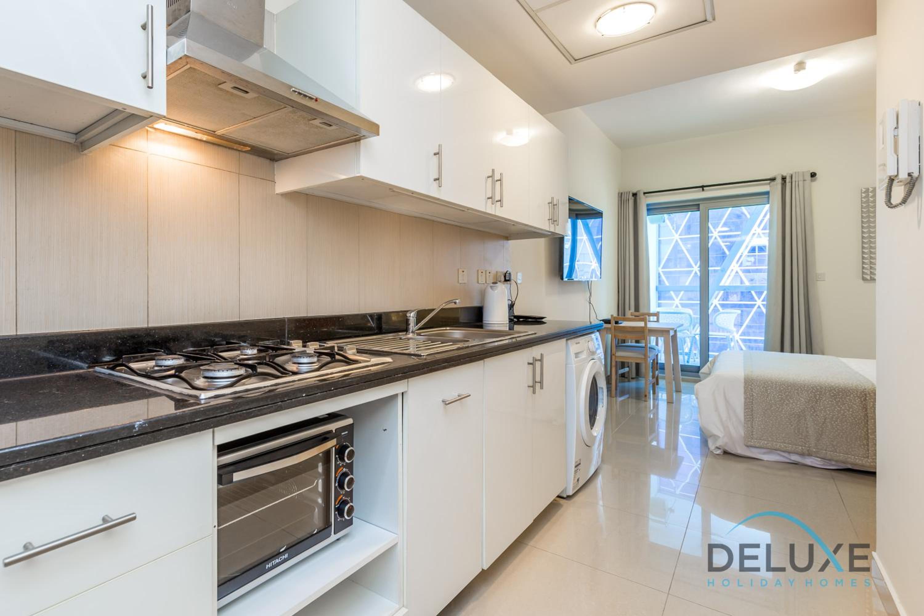 Wonderful Studio at Park Towers DIFC by Deluxe Holiday Homes