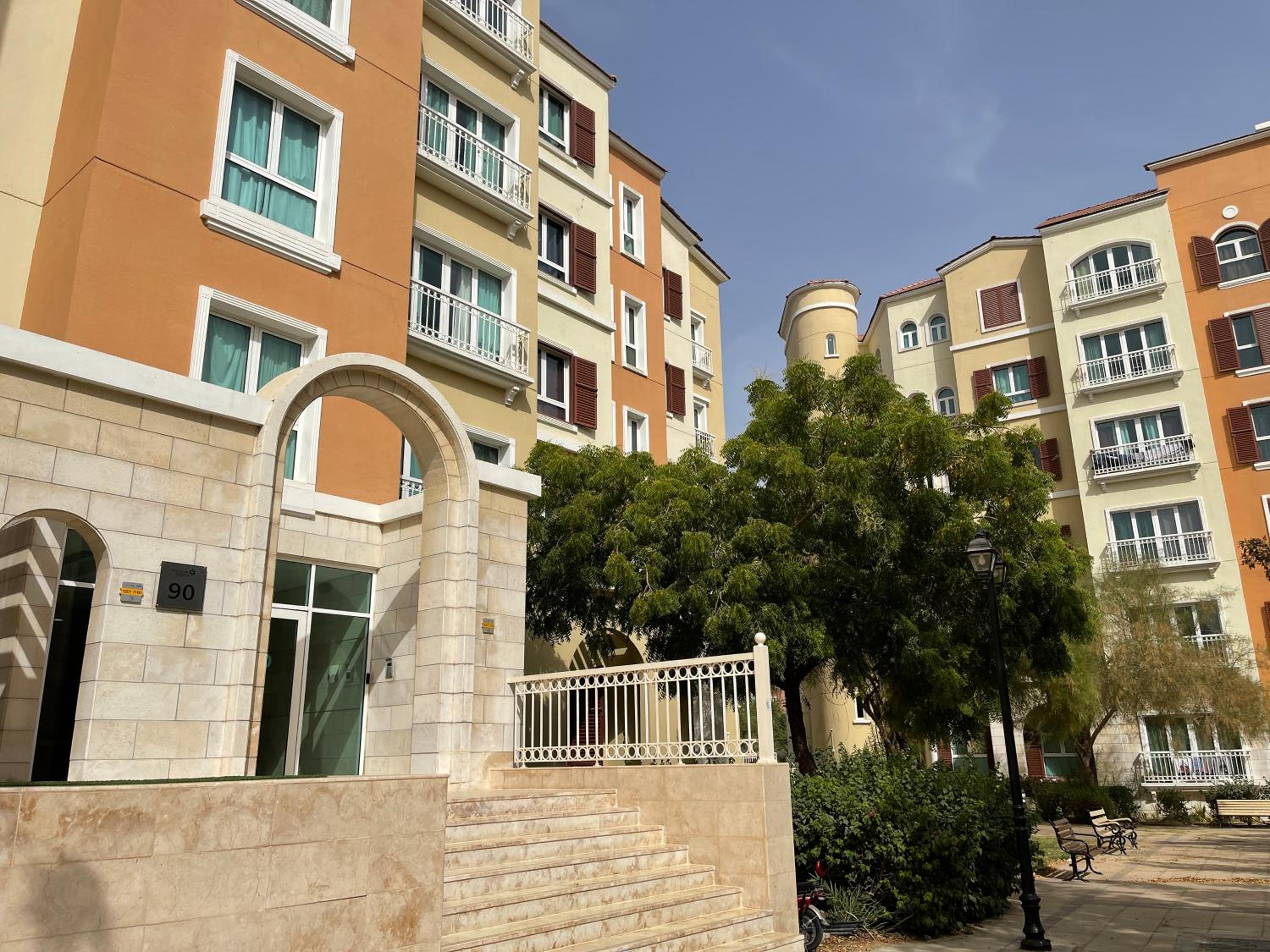 Birchfort - Newly renovated unique 1 bedroom apartment
