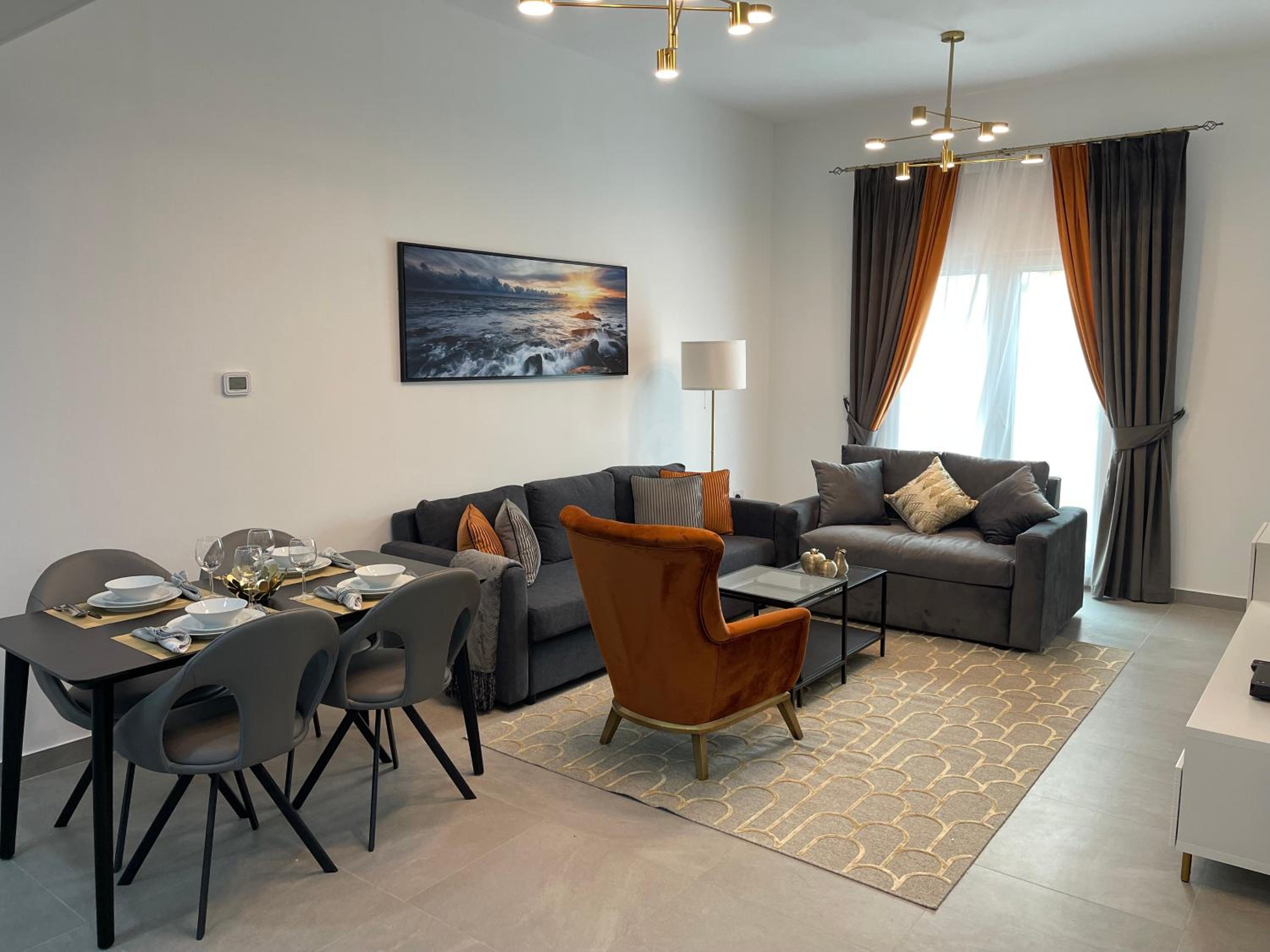 Birchfort - Newly renovated unique 1 bedroom apartment