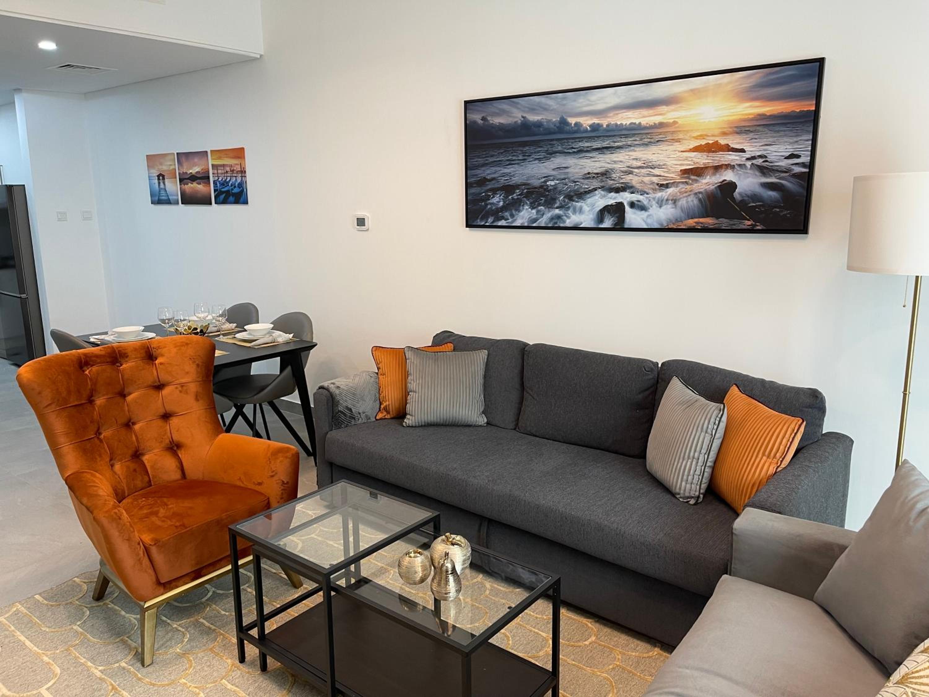 Birchfort - Newly renovated unique 1 bedroom apartment