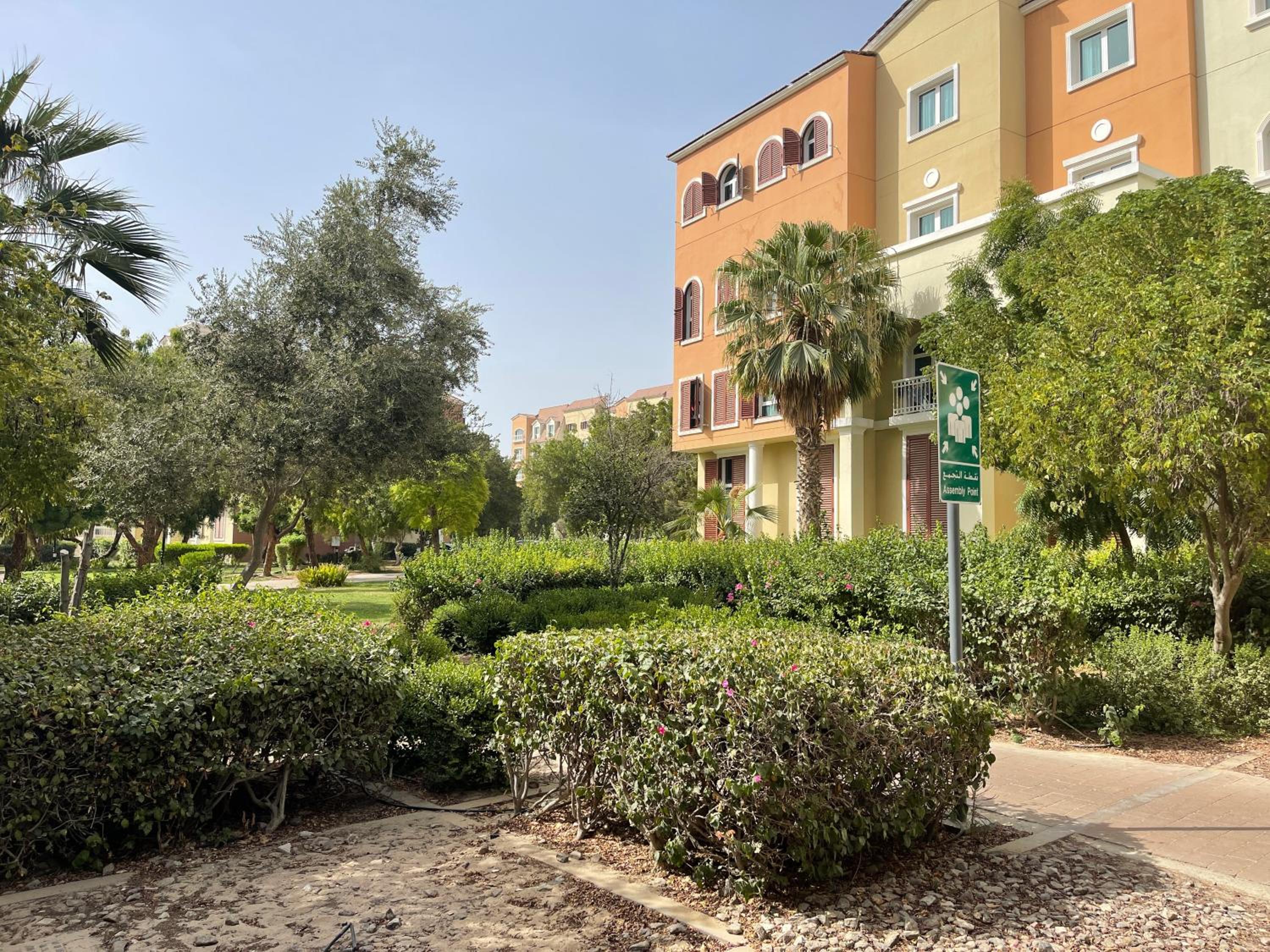 Birchfort - Newly renovated unique 1 bedroom apartment