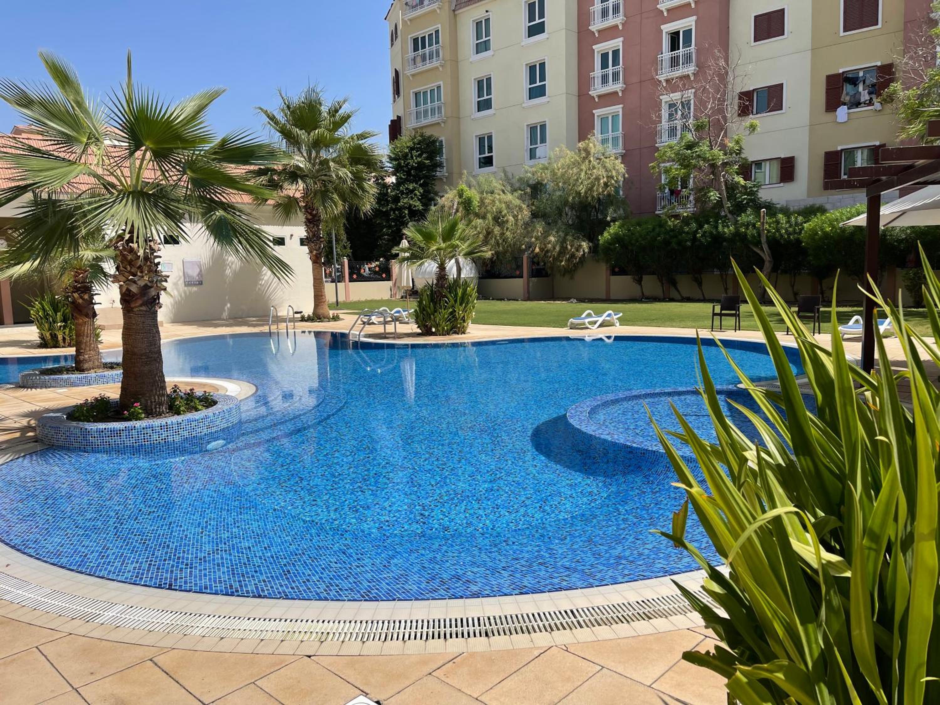 Birchfort - Newly renovated unique 1 bedroom apartment