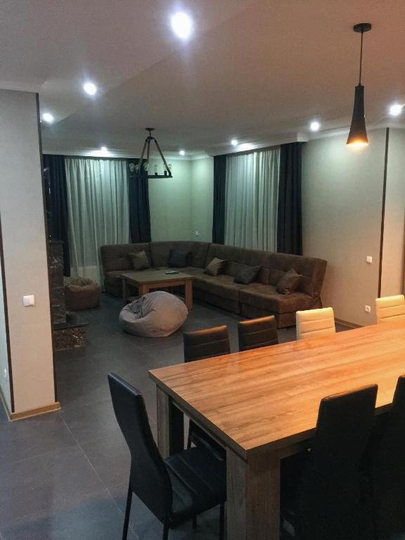 Barbiquee's Loft β’ Bakuriani