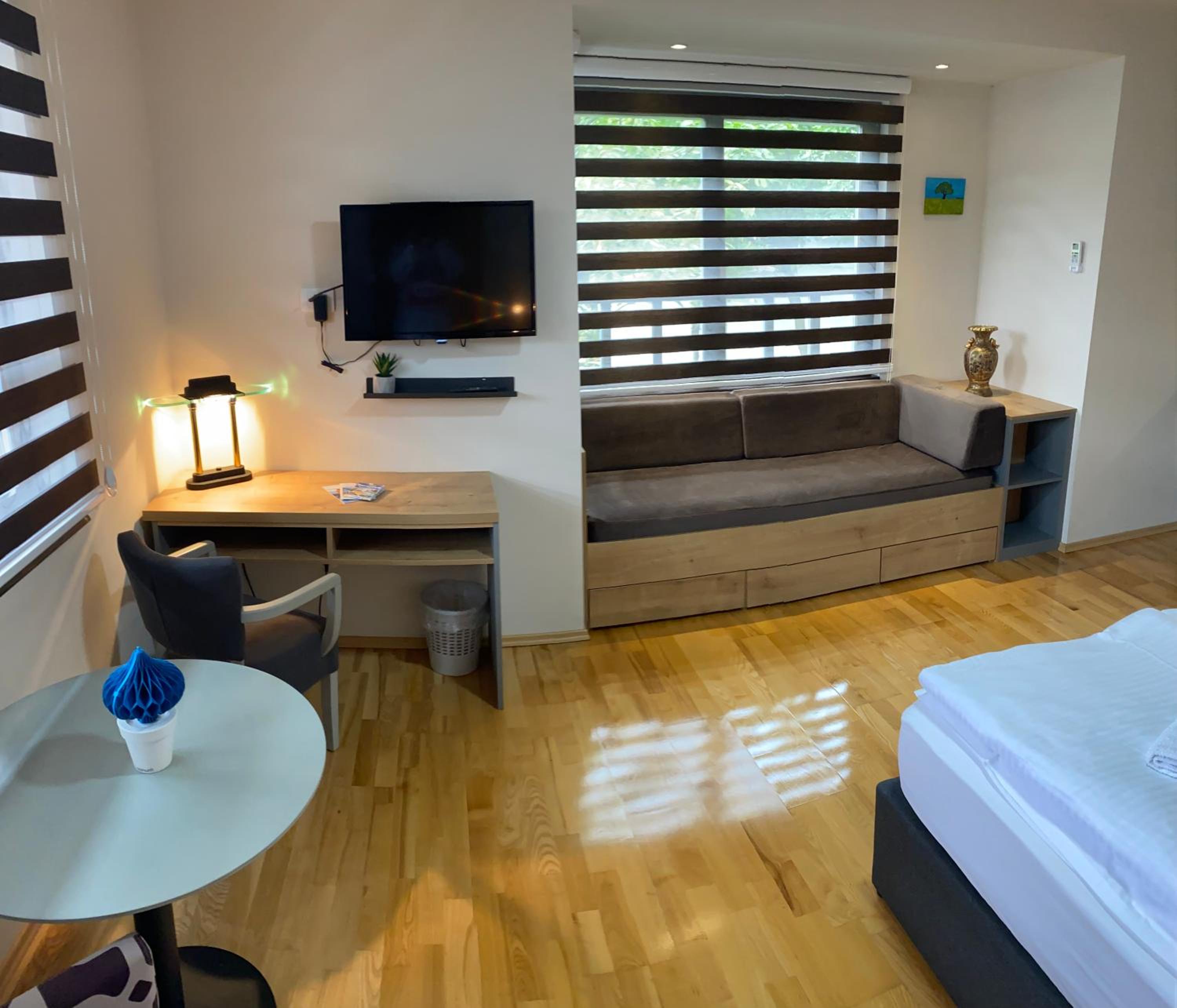 Apartment House Mael