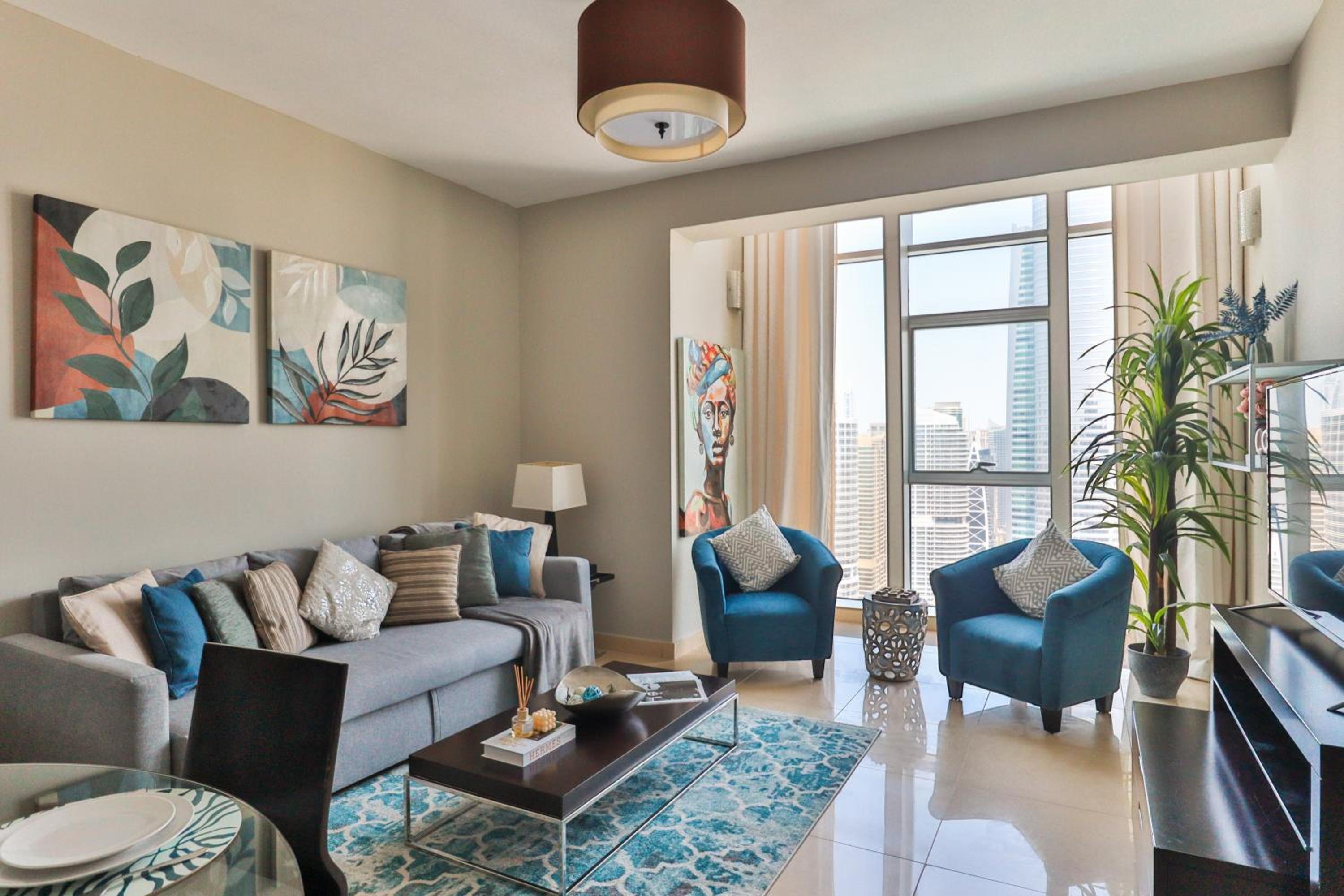 HiGuests - Fabulous Duplex With Breathtaking Lake Views