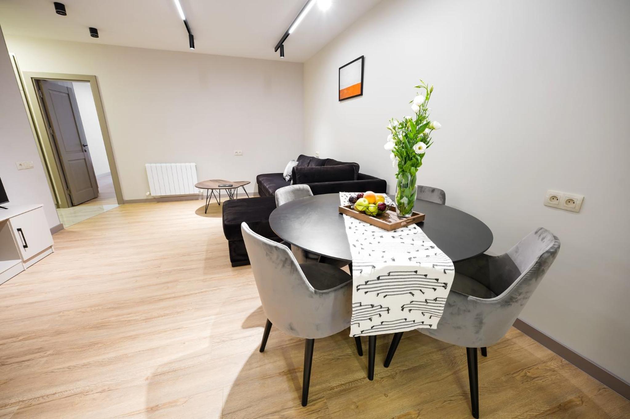 Perfect 2-BDR apt w/Balcony City Centre, MyStreet company