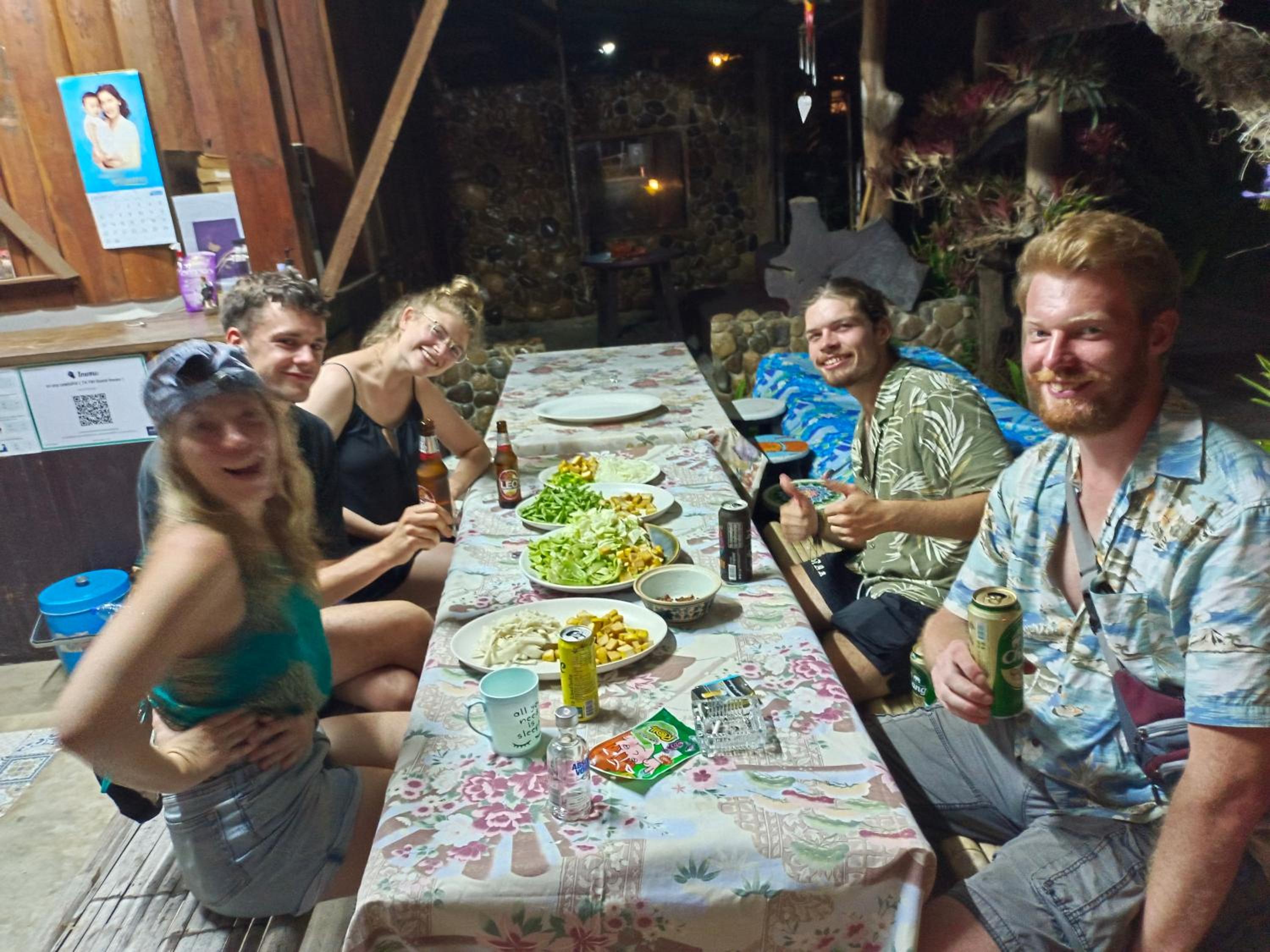 sunny Tayai hostel pai