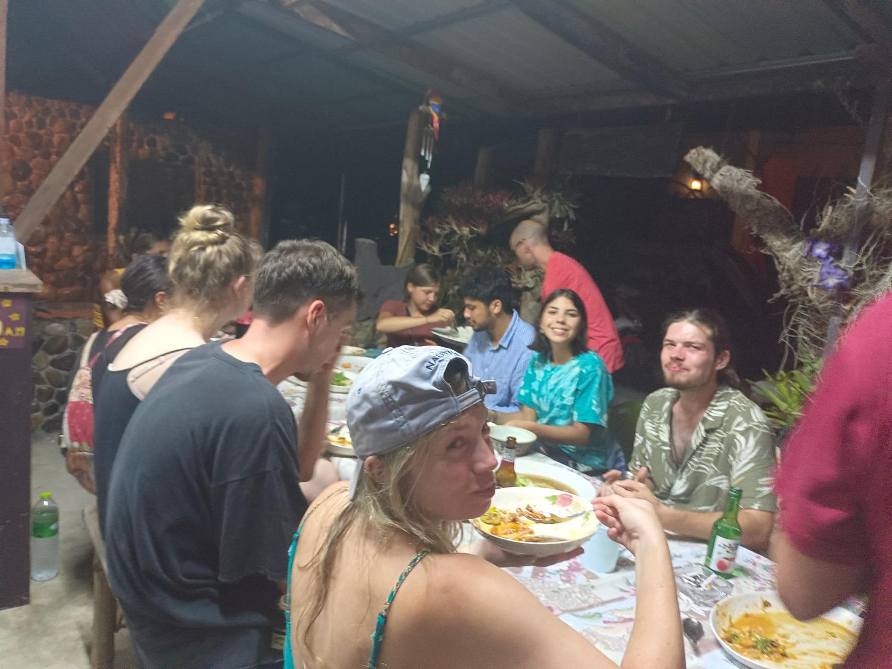 sunny Tayai hostel pai