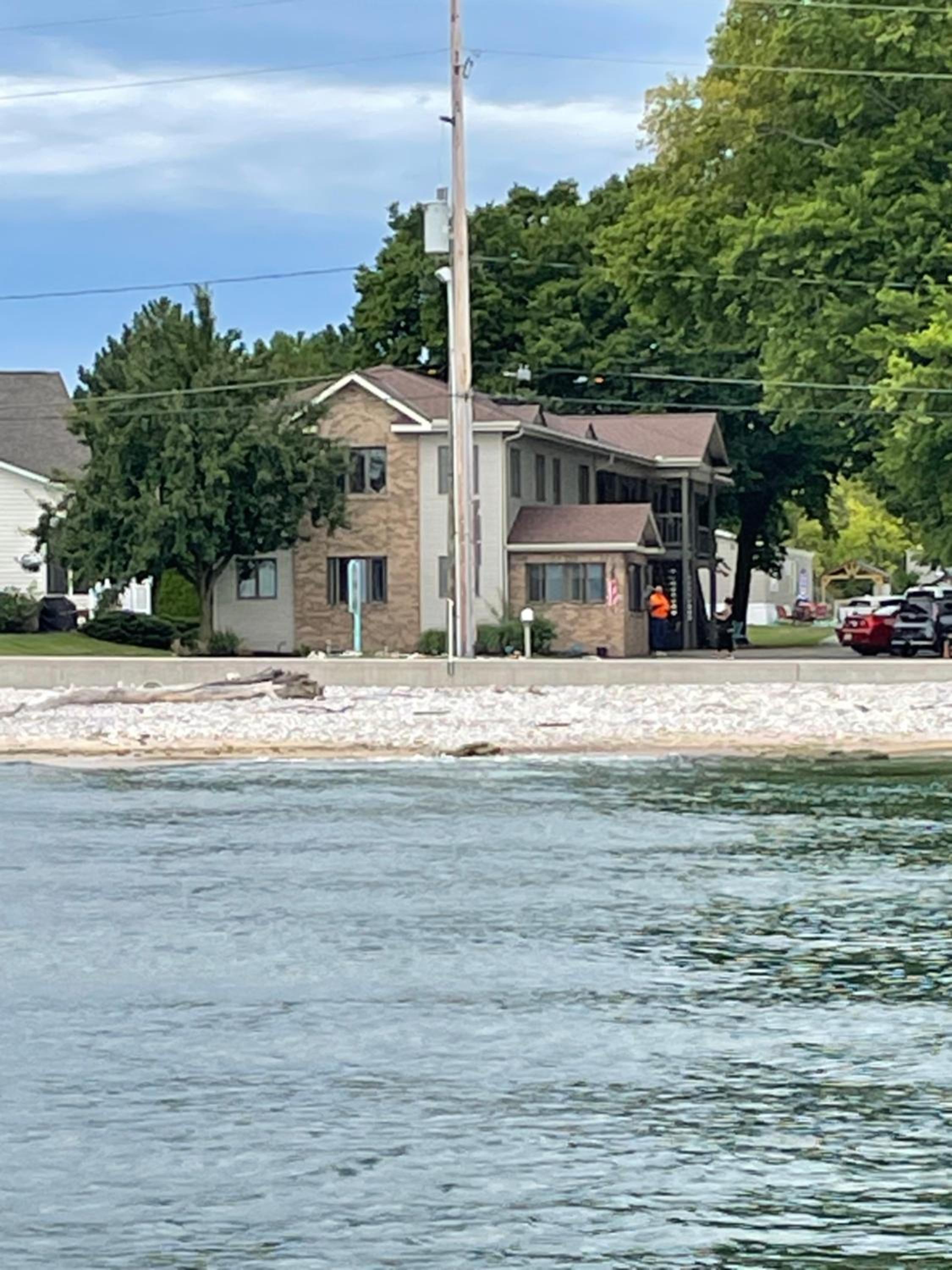 Lake Point Motel