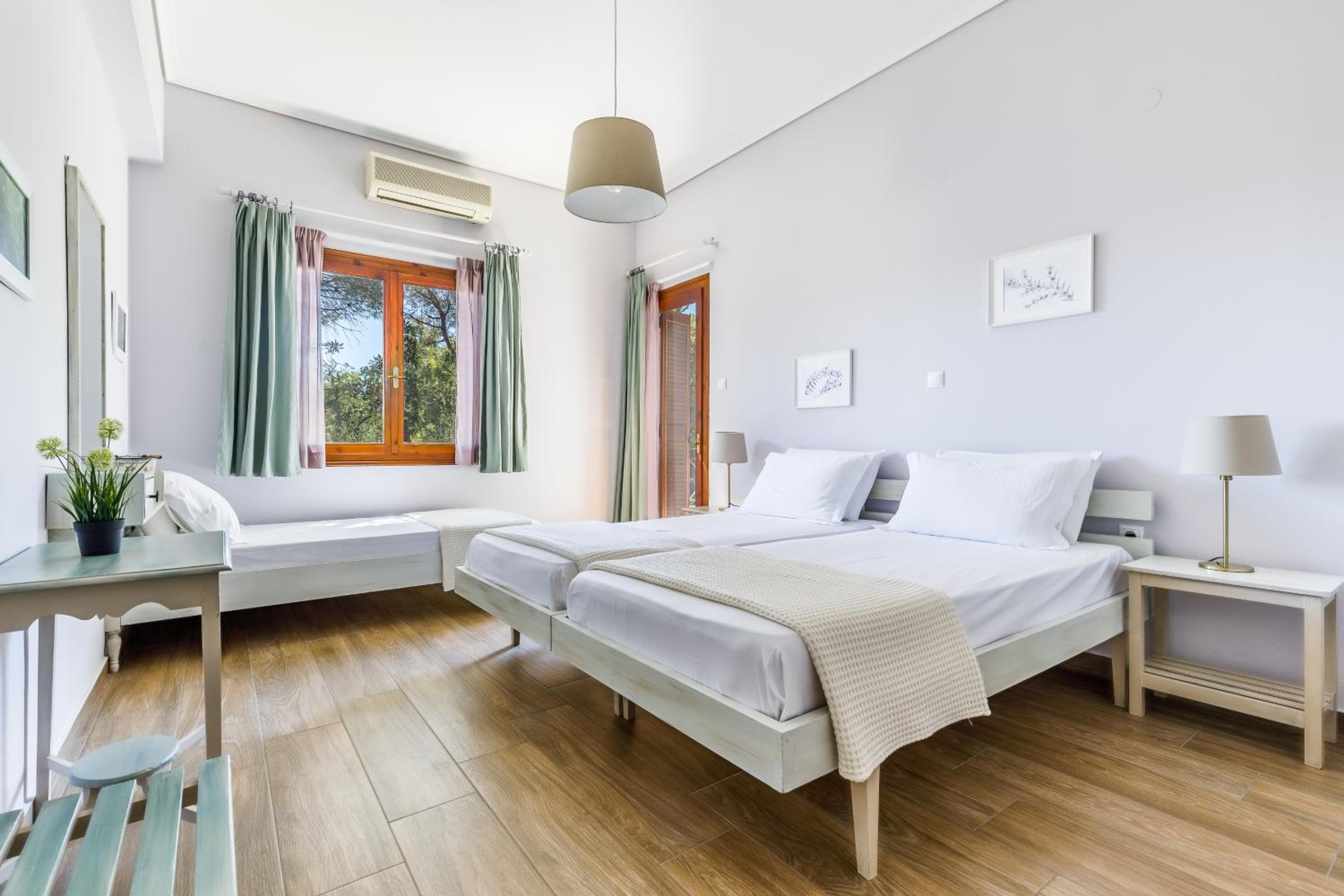 The Sea House Skiathos view 4