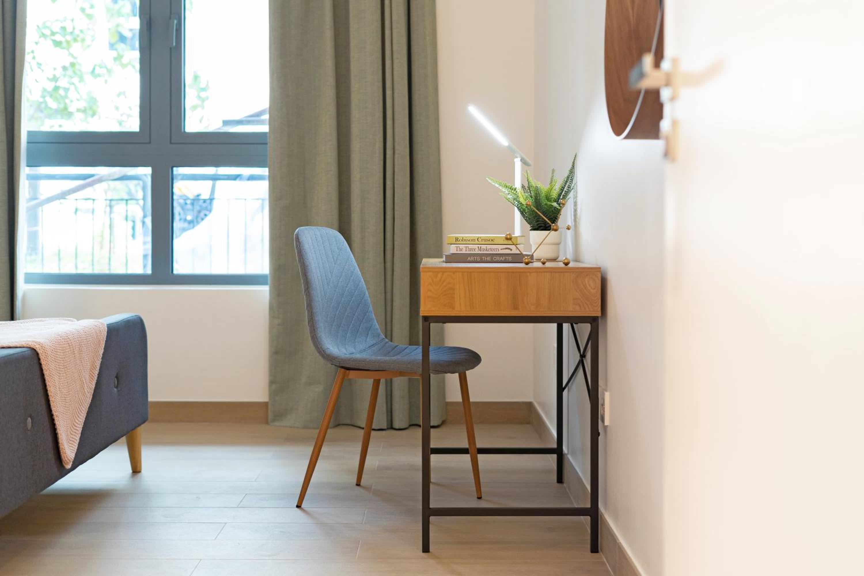 Bustling Beach Hotspot - Stylish Interior - La Mer