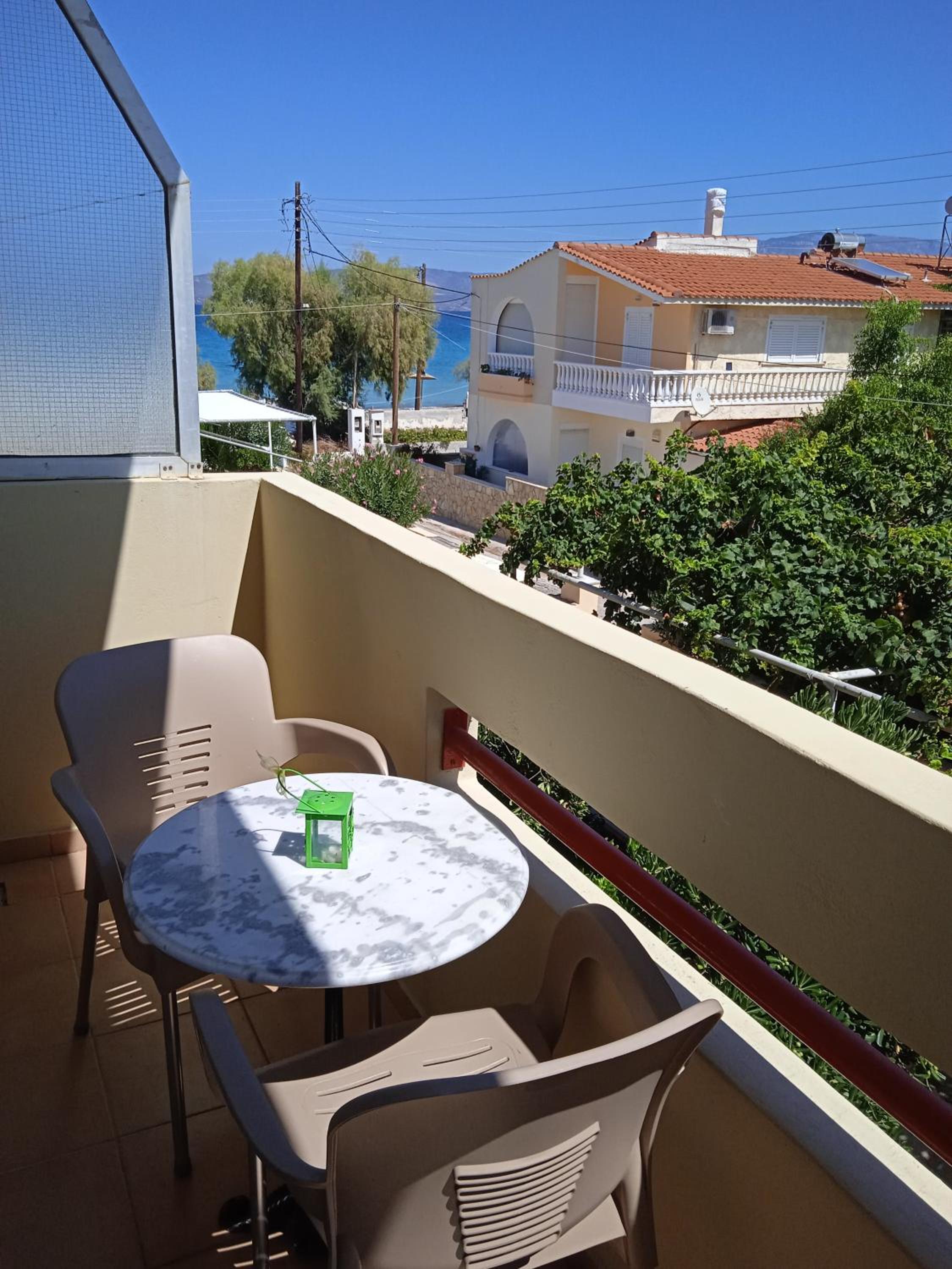 Balcony & Terrace