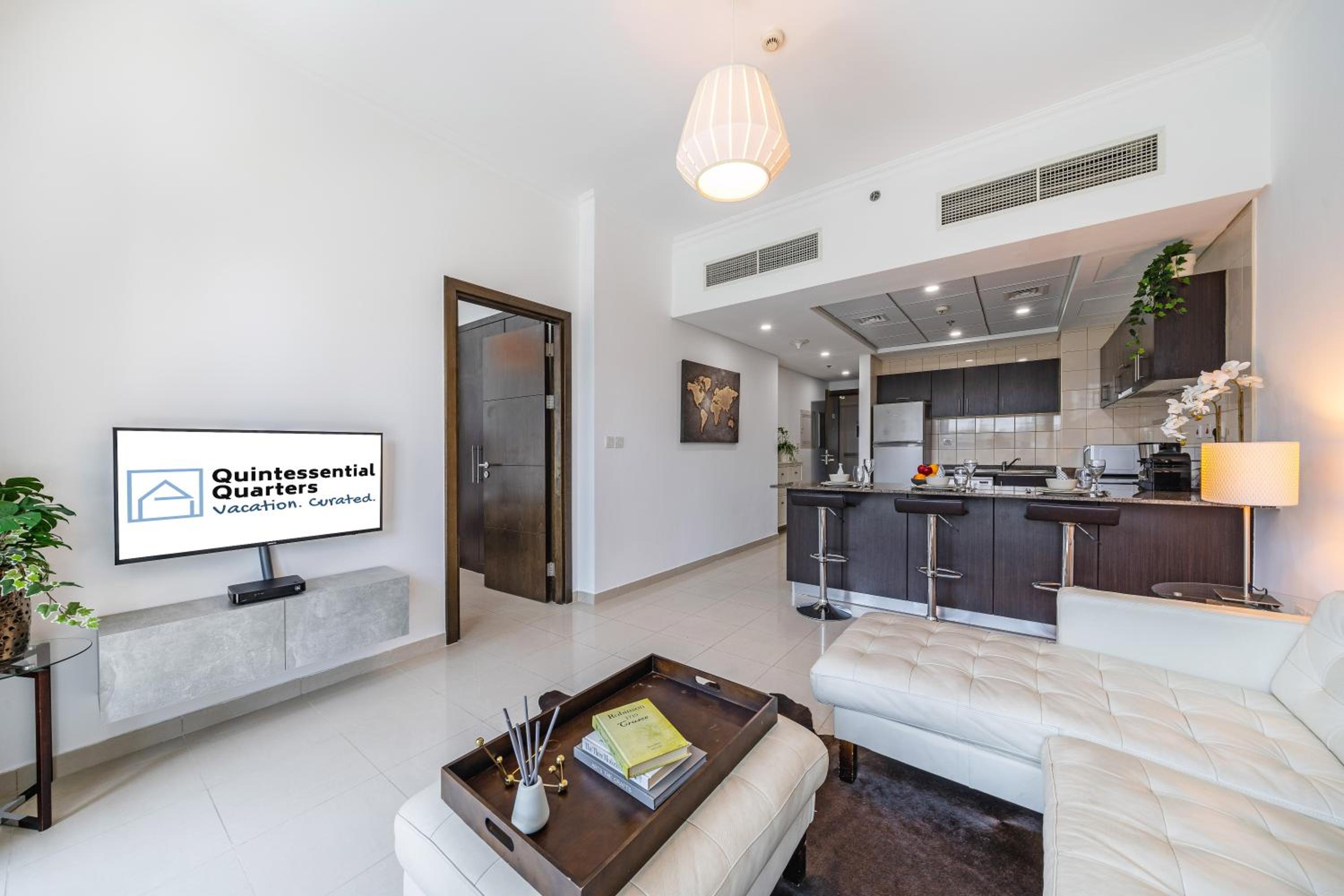 Cute 1BR - Dubai Marina Views - Walk 9min to Beach
