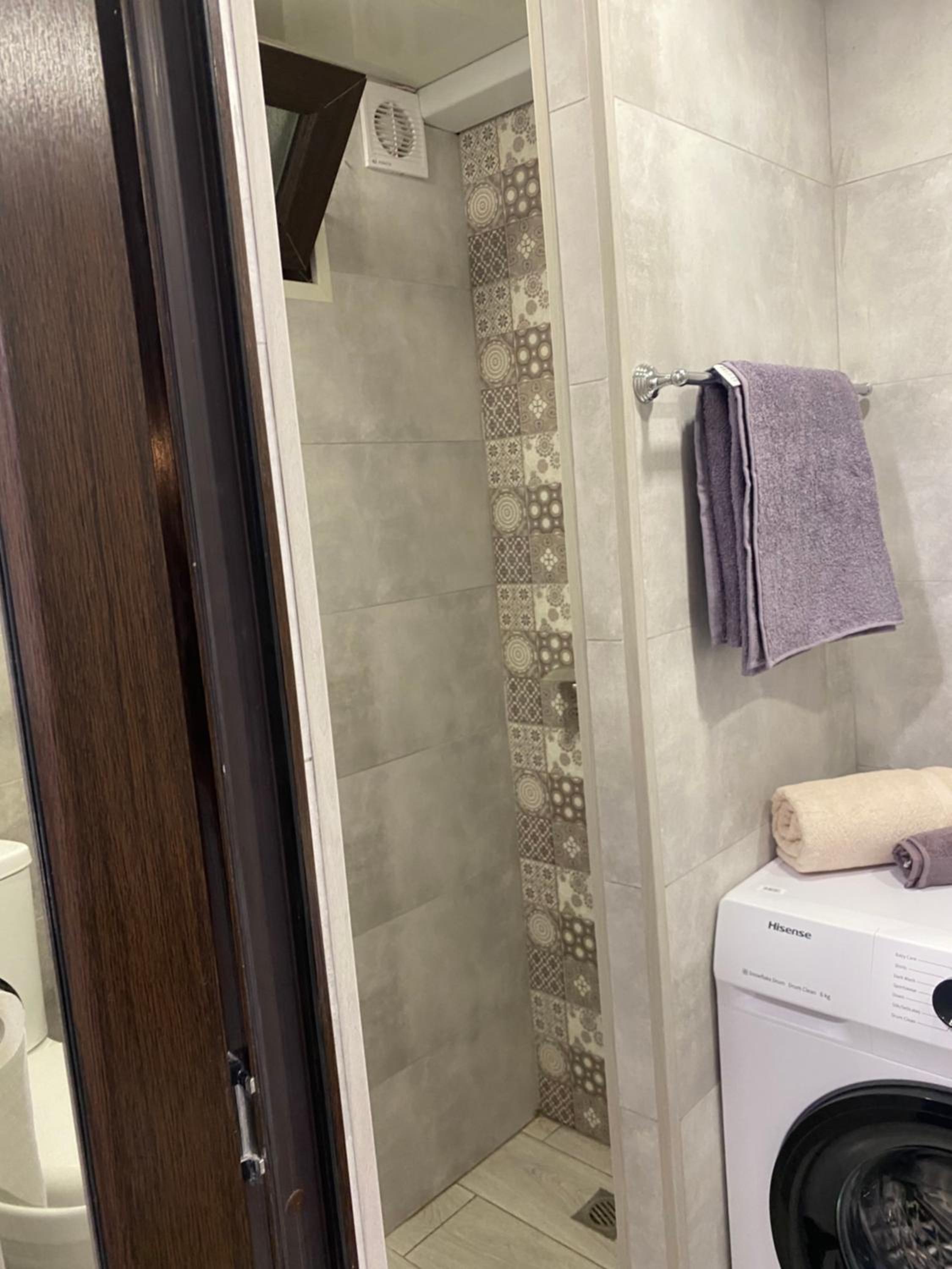 Cute Guest Apartments, Renovation 2022. New.