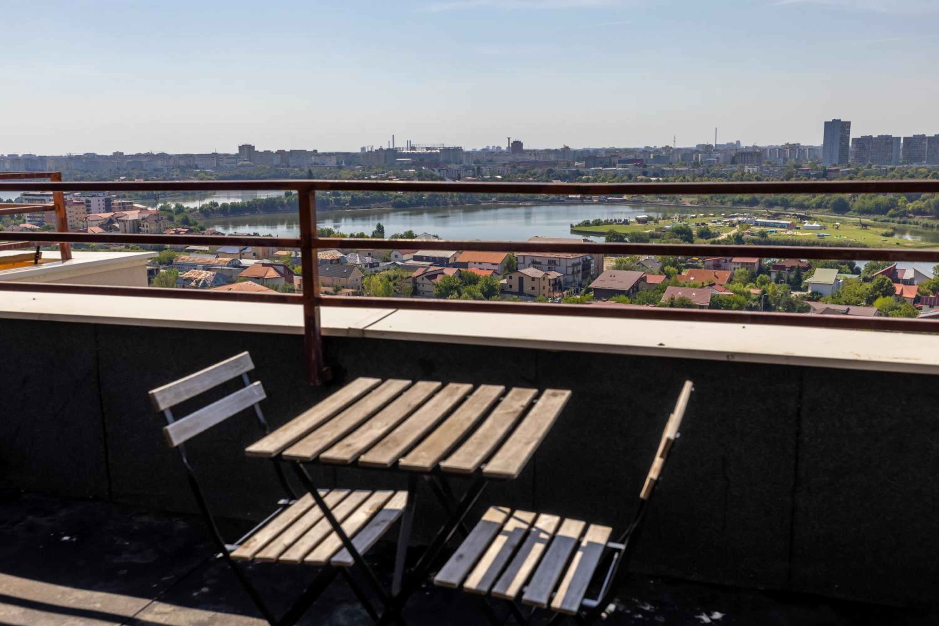 Balcony & Terrace