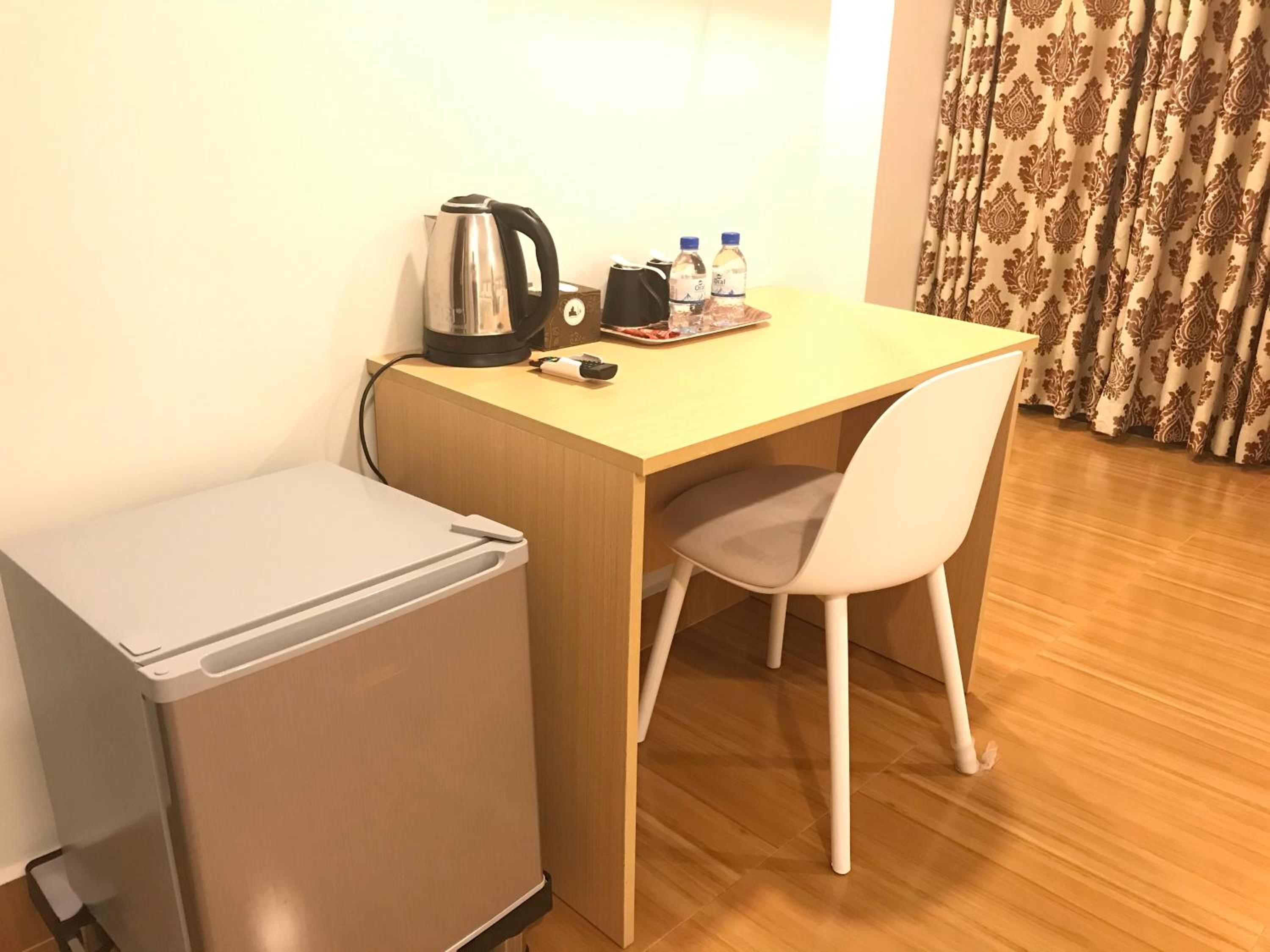 LK Apartment & Hotel view 3