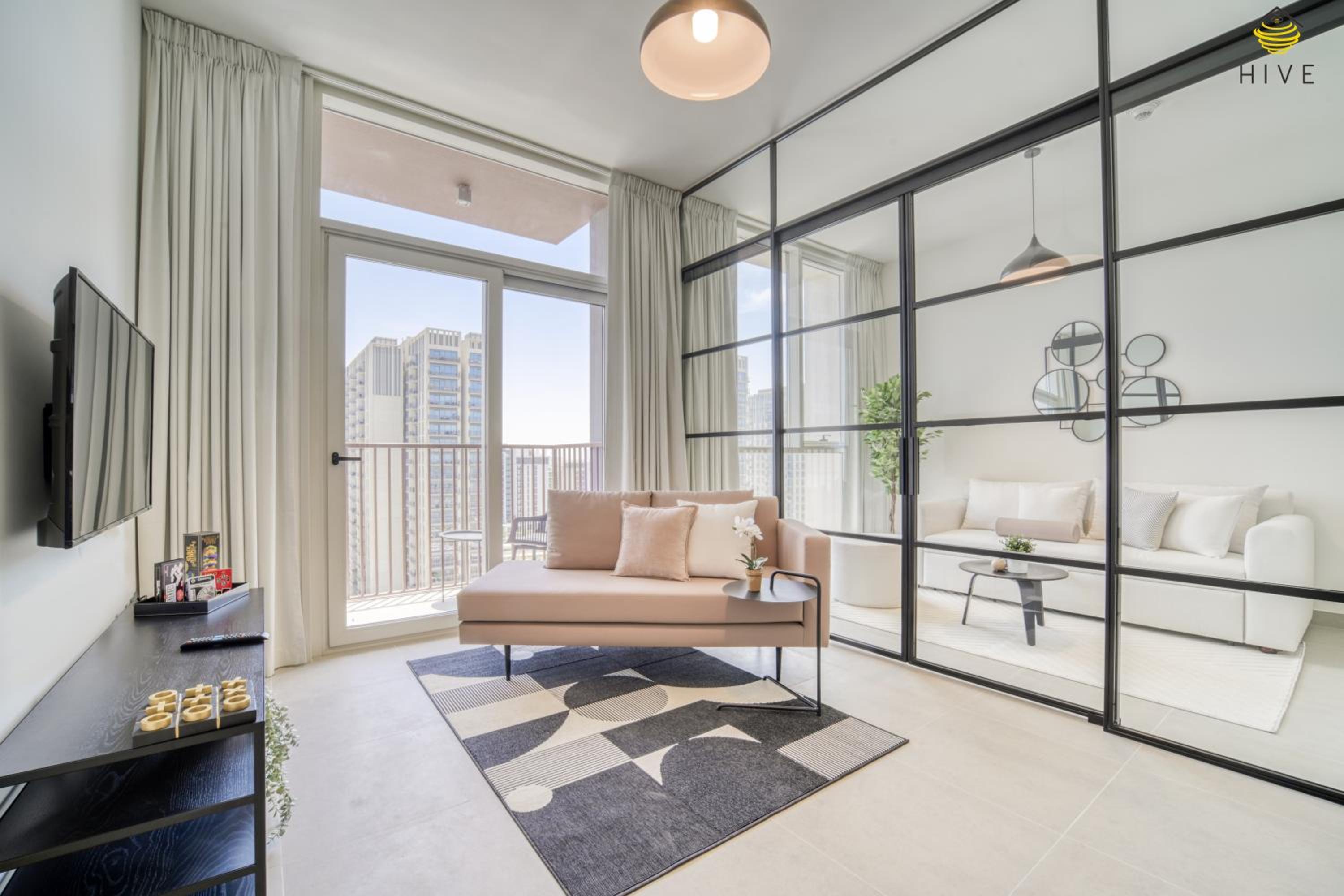 Stunning 2 Bedroom Apartment in Collective 2.0