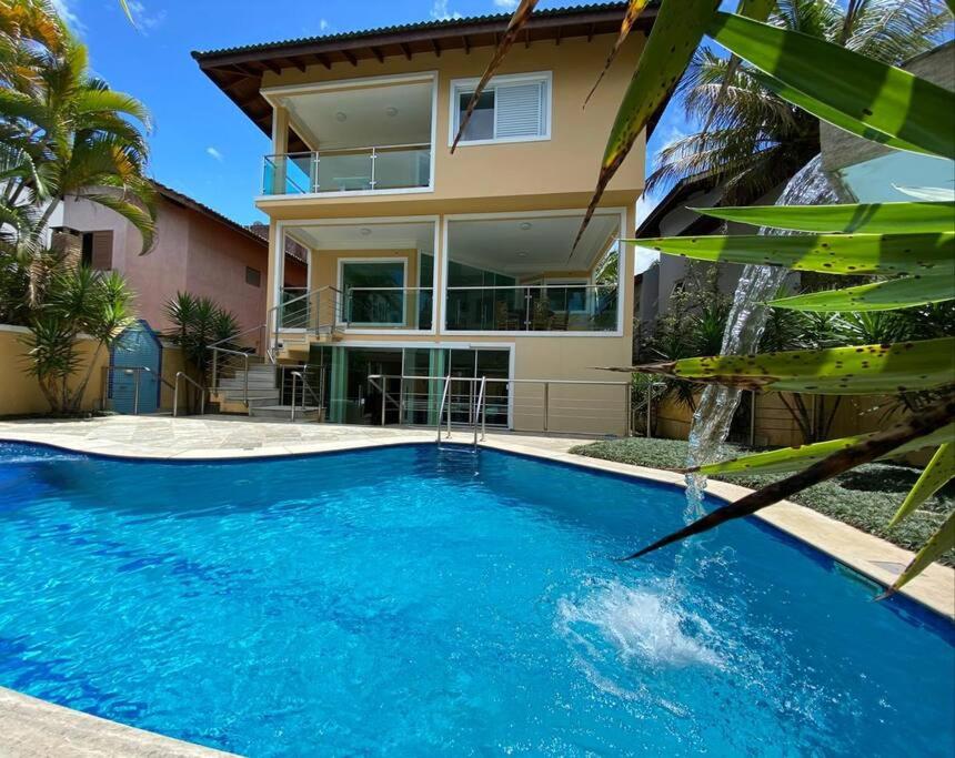 CASA COND HANGA ROA BERTIOGA 4 Func