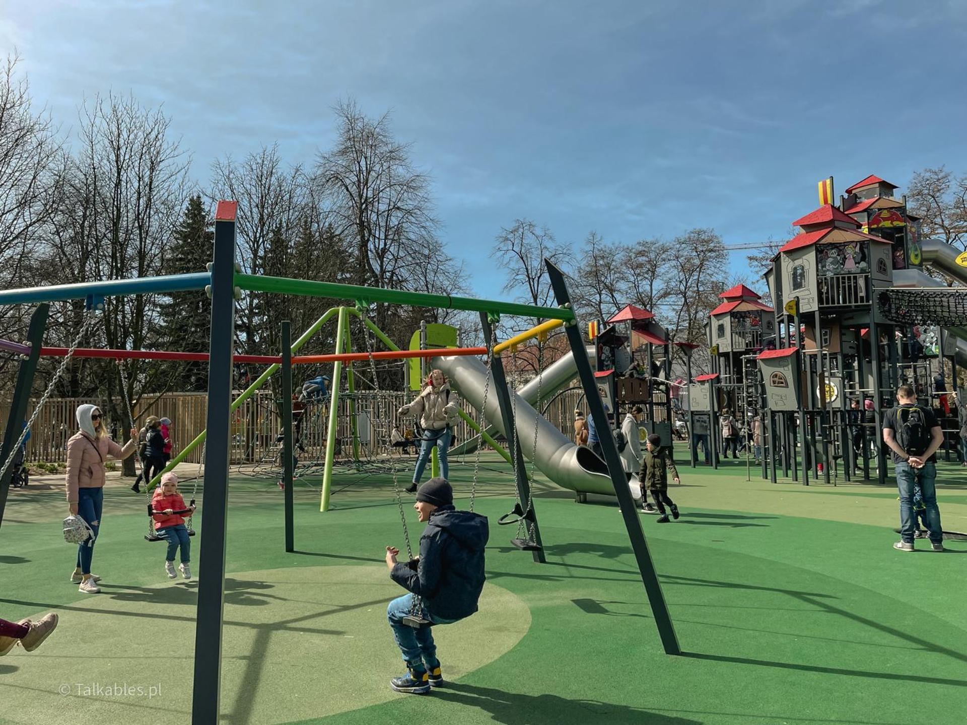 JUNA - nowoczesny apartament w centrum z widokiem na park view 3