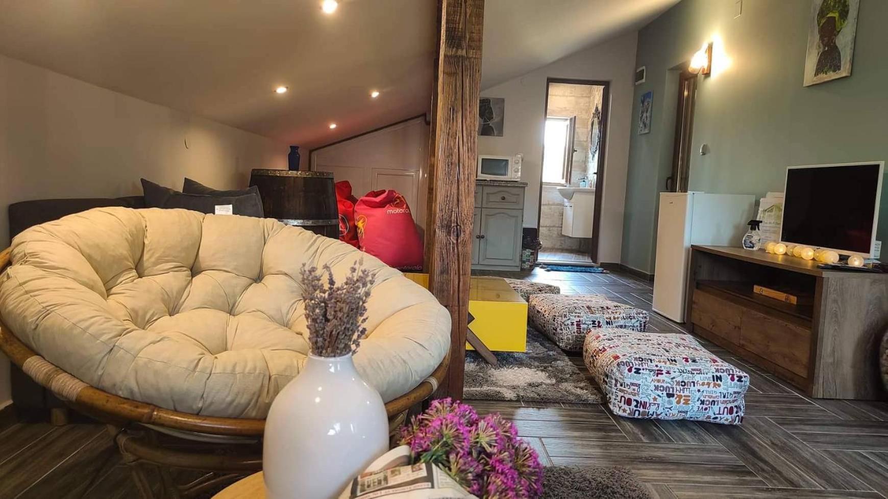 River Hills Guest House