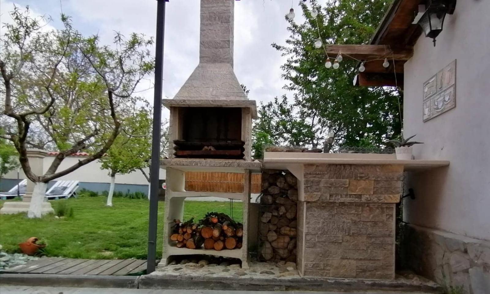 River Hills Guest House