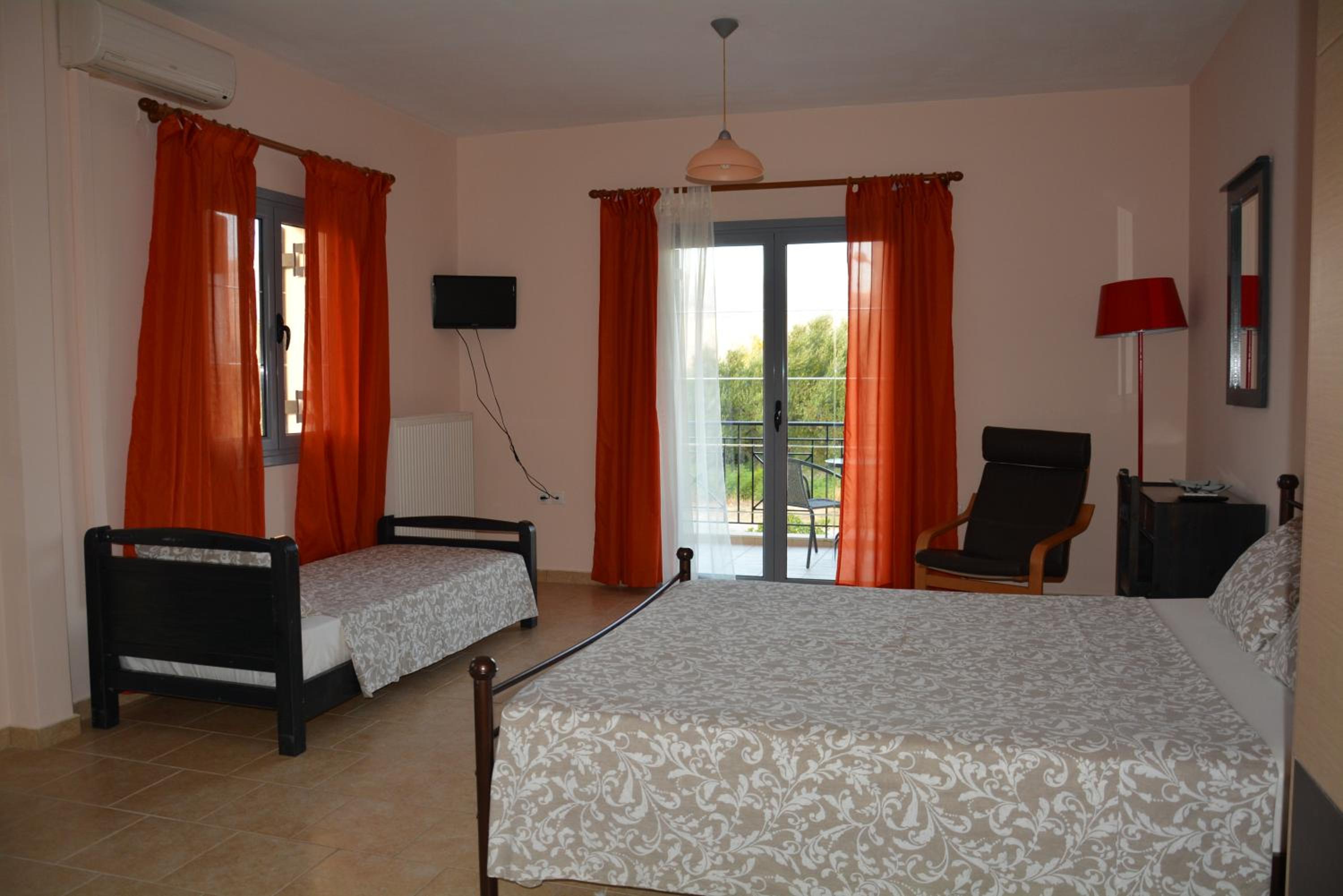 Lotus Sea View Studio Apartment 2