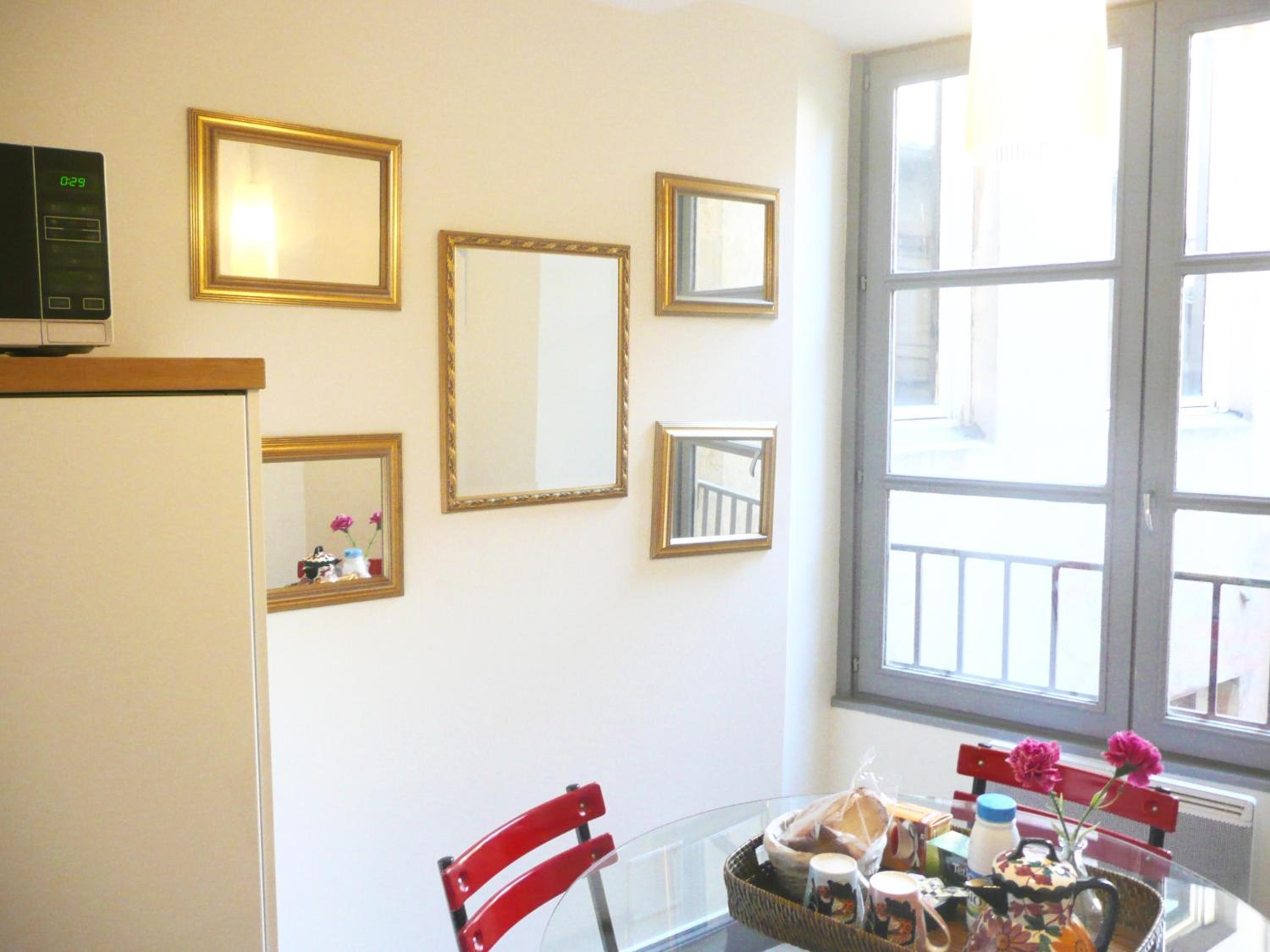 La Maison Debourg