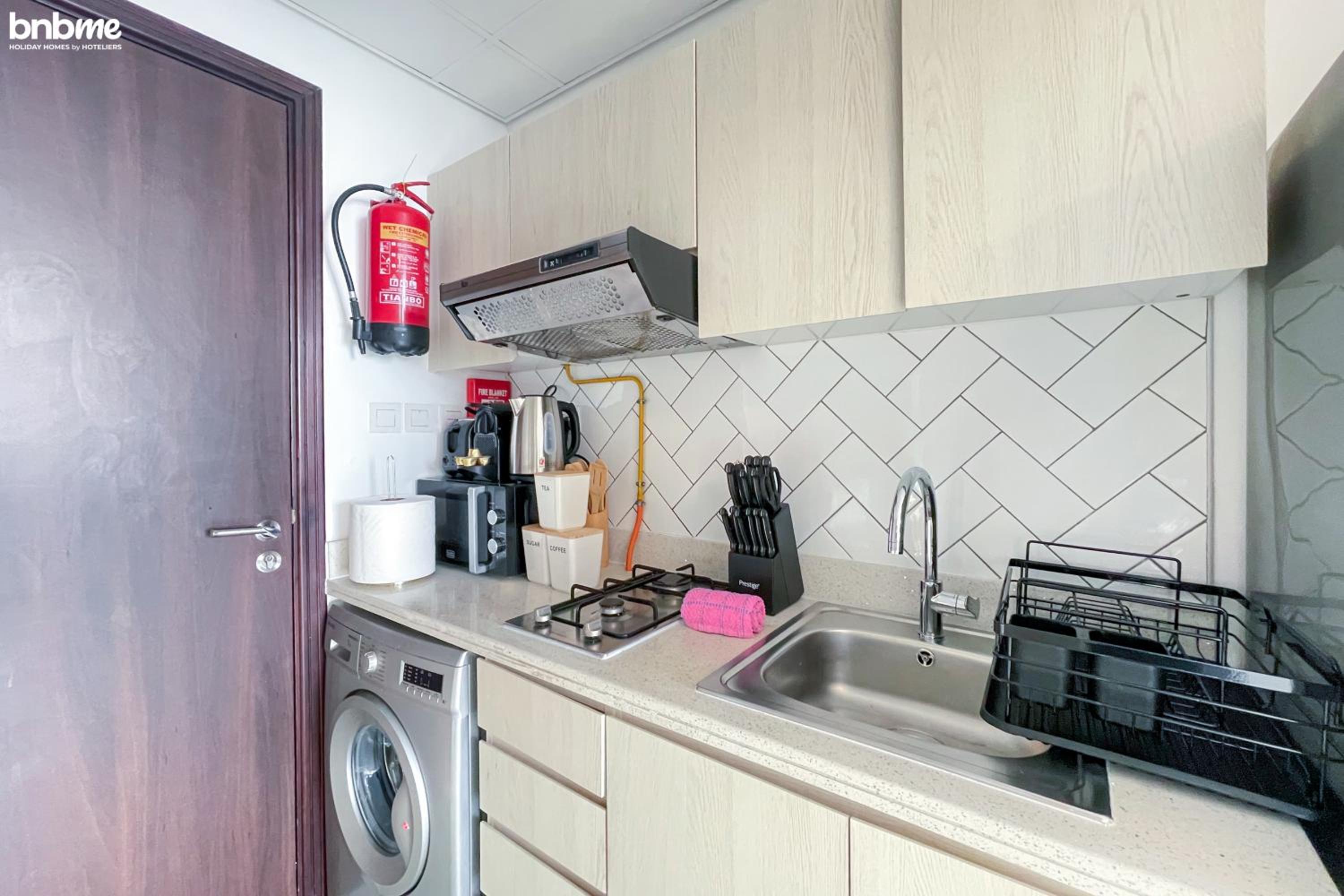 bnbmehomes - Great Value Modern Studio with Luxury Amenities - 1508