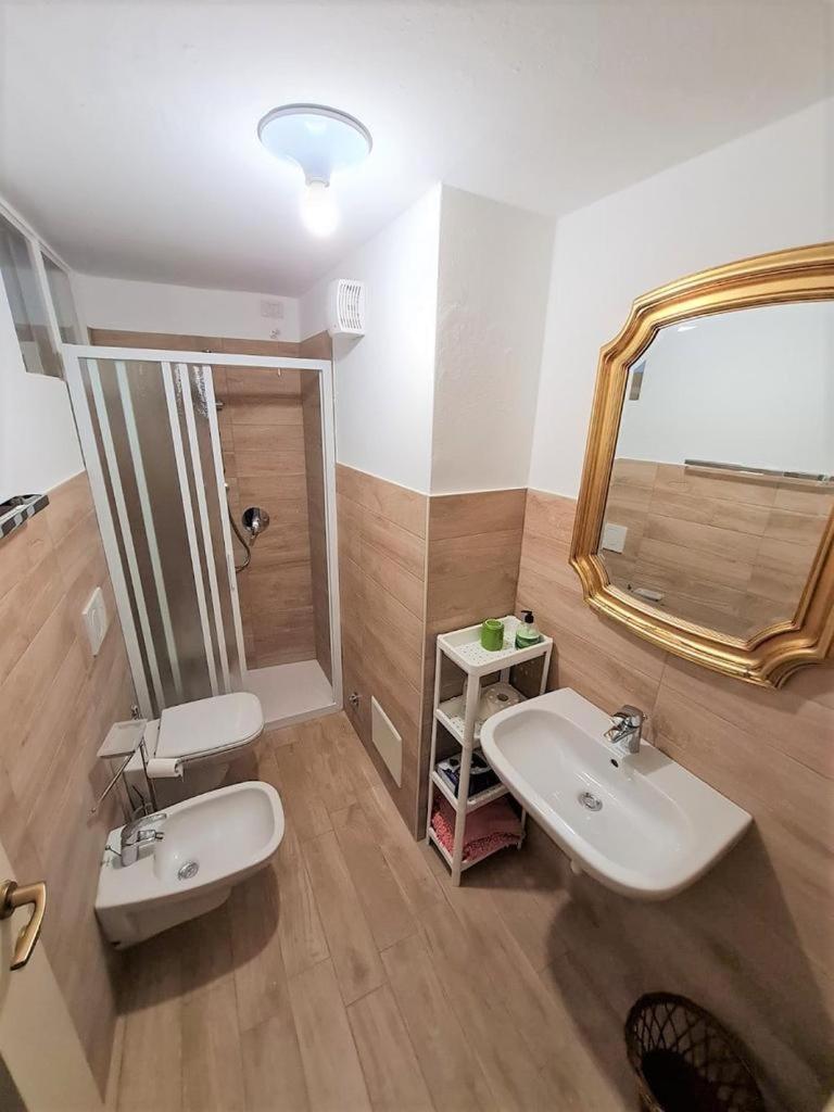 Casa Carla - cozy Apartment with garden -8 km to Bellagio! view 5
