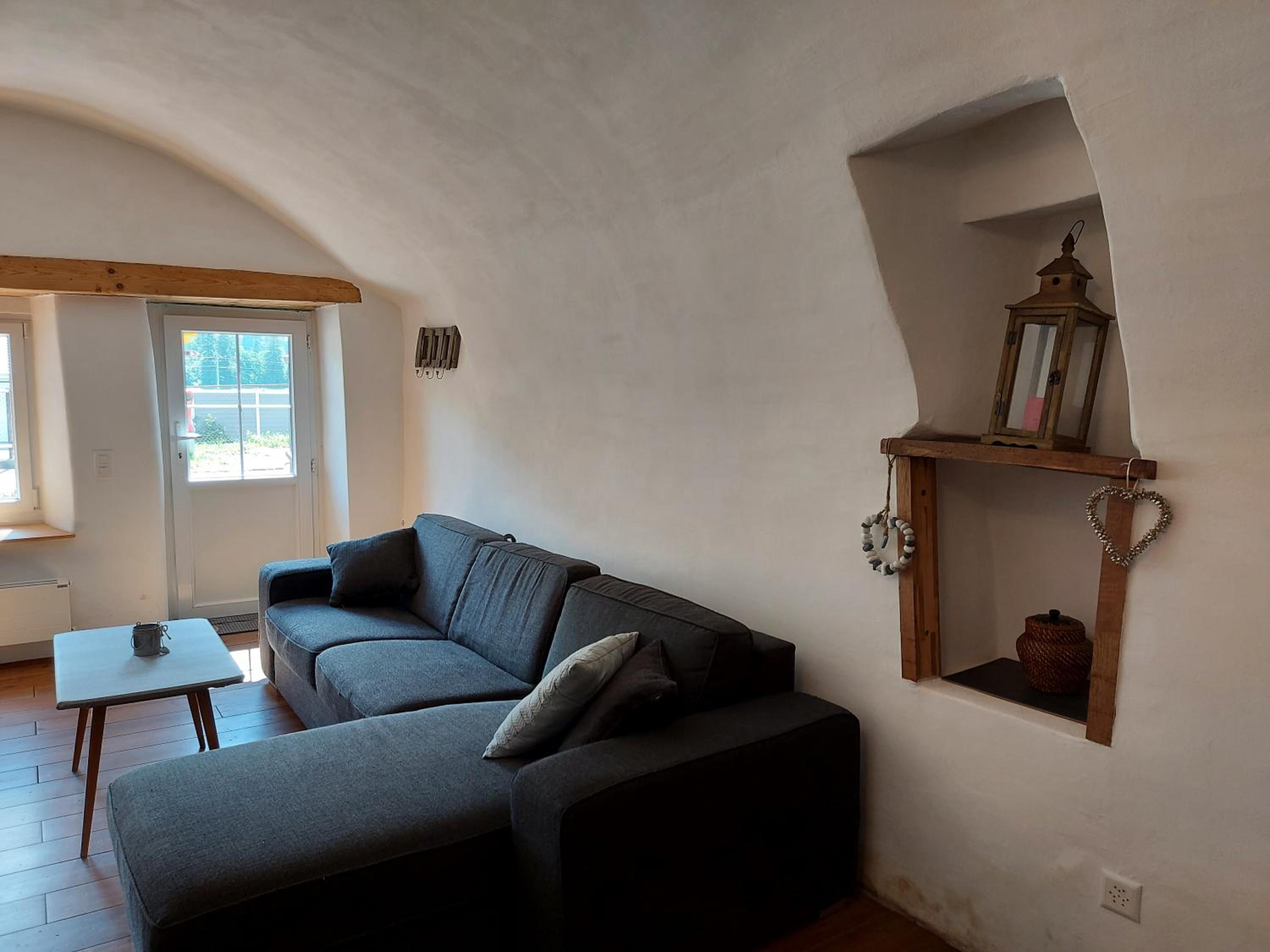 Appartement vouté en Gruyère dans l'Intyamon view 3
