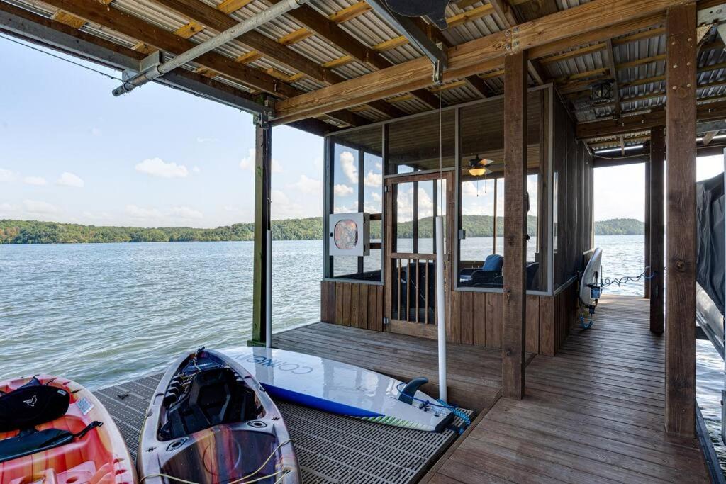Double J's LakeHouse view 4