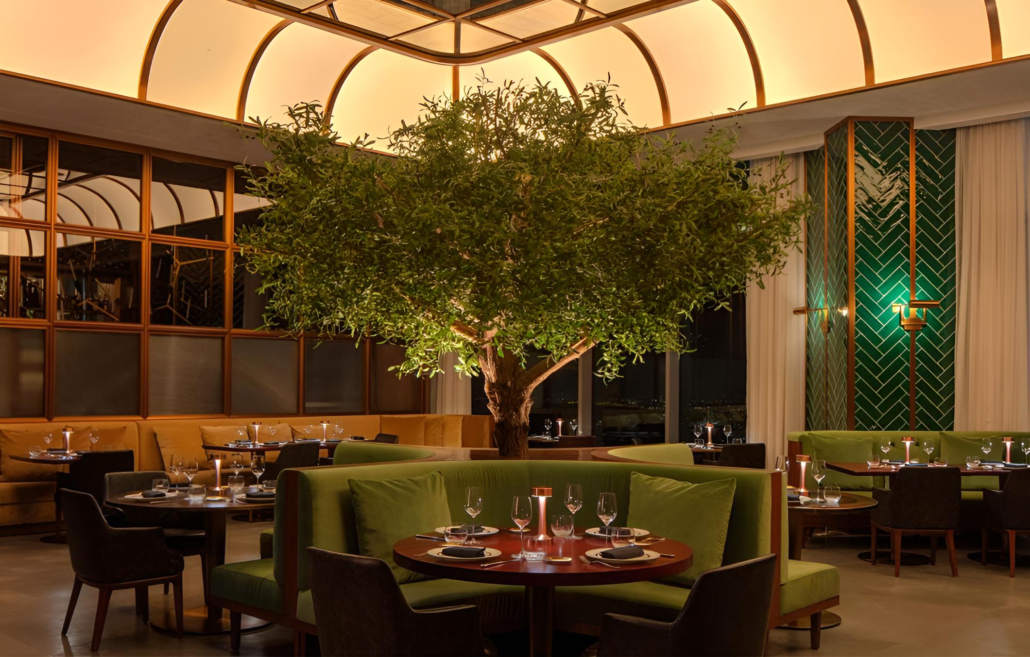 SLS Dubai Hotel & Residences 5