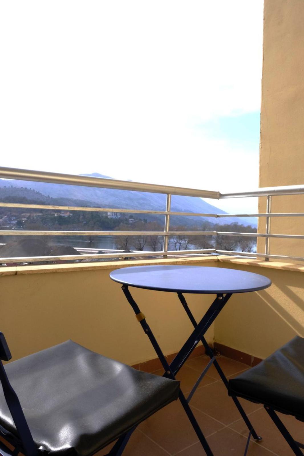 Modern Apartament near the Lake and the Castle photo 3