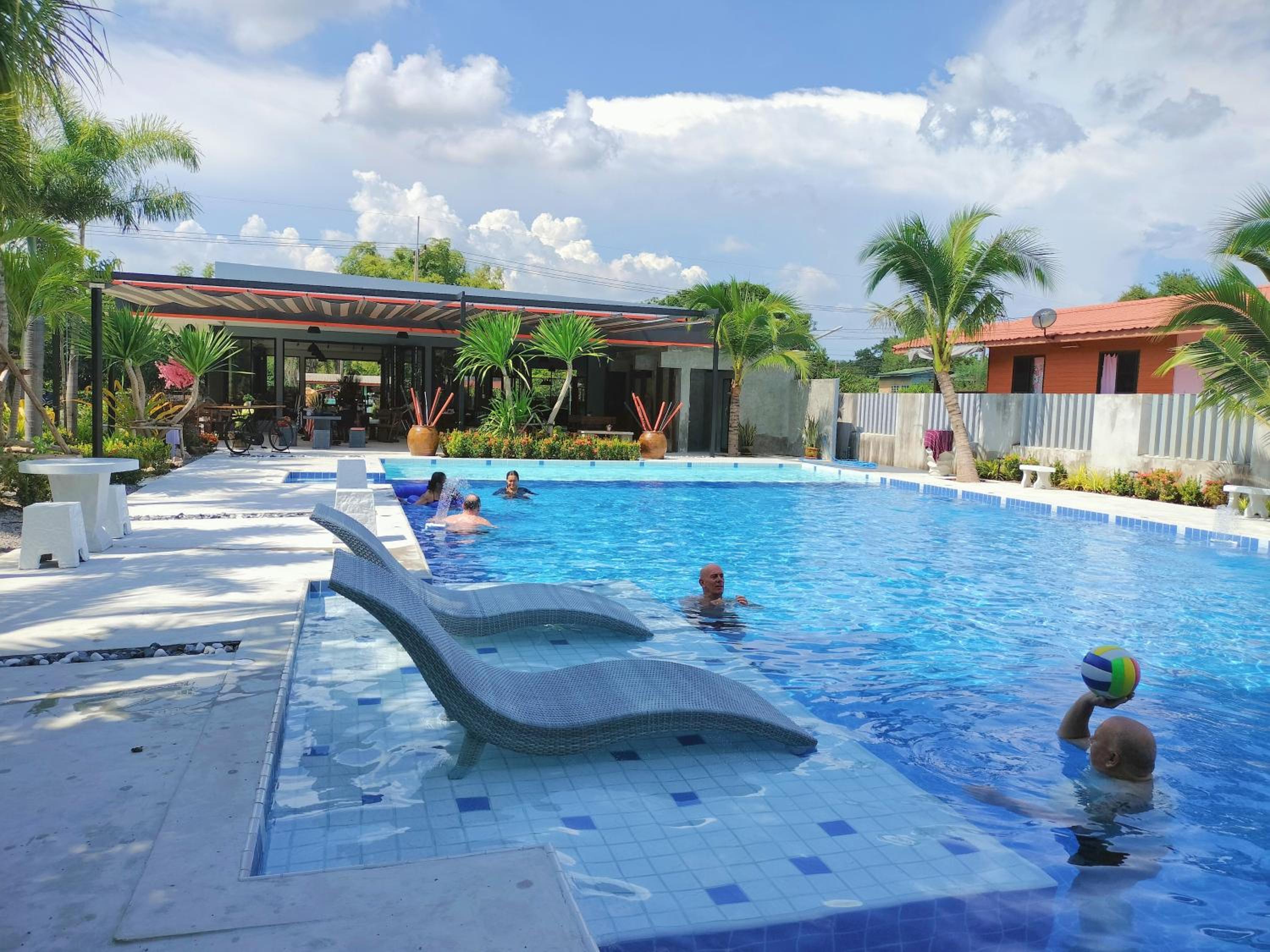swimming pool
