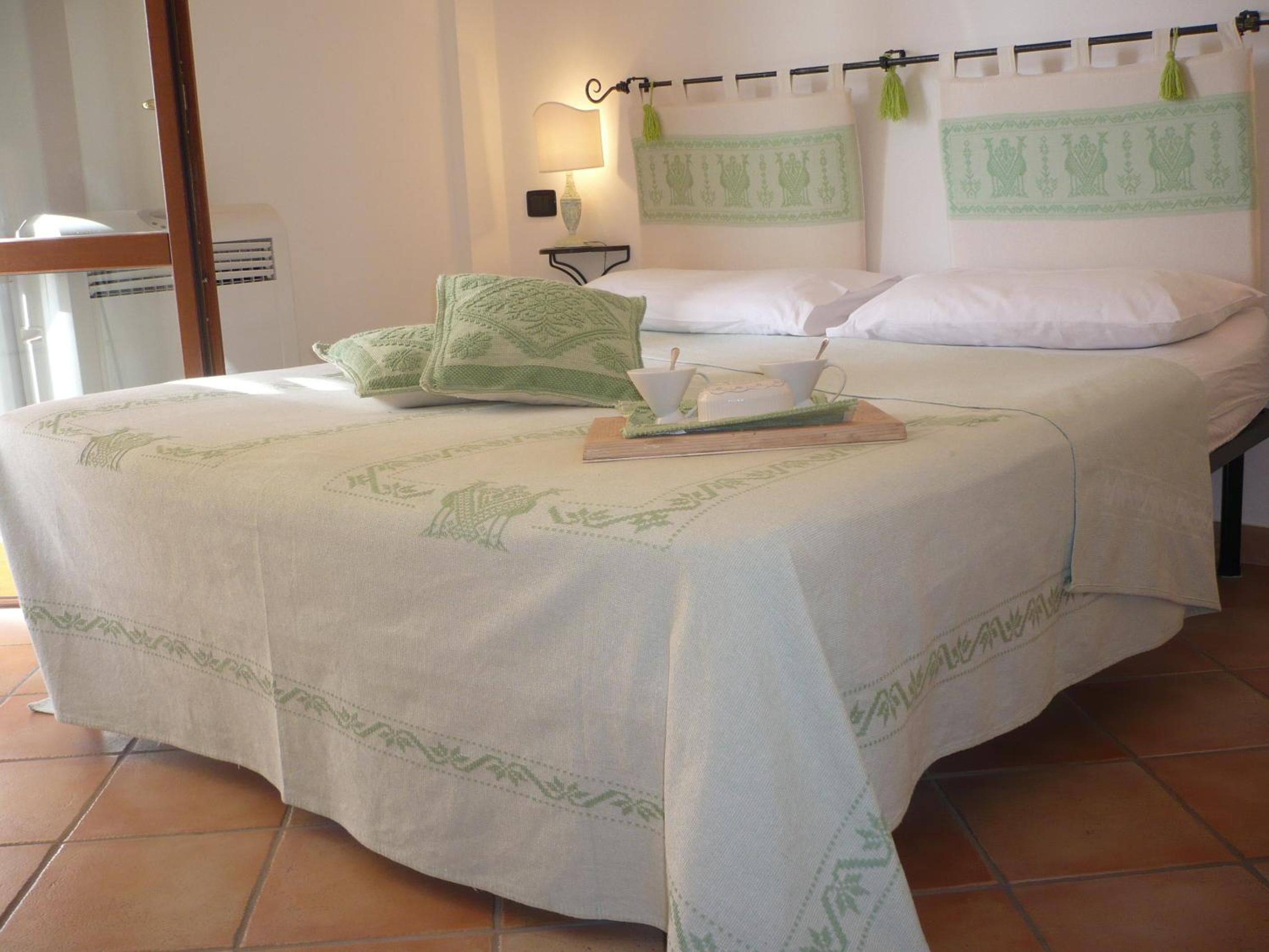 Le Pavoncelle view 5